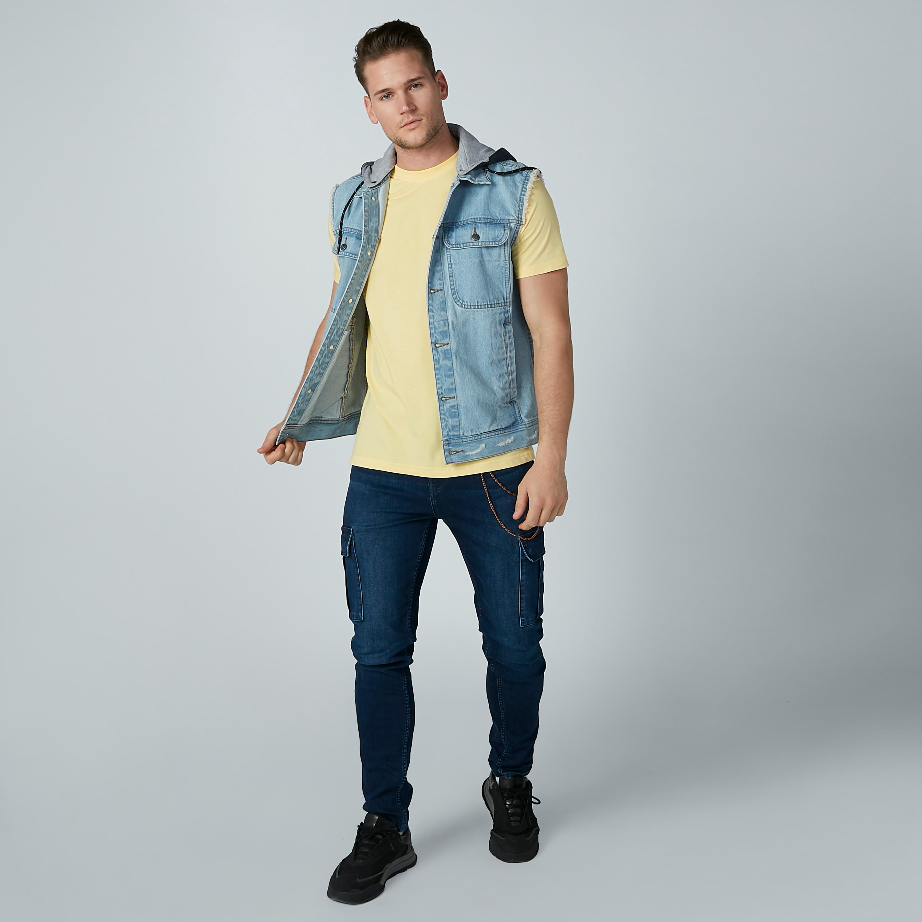 Basic T-Shirt with Short Sleeves and Round Neck-men-clothing-tshirtsandpolos-tshirts-image-1