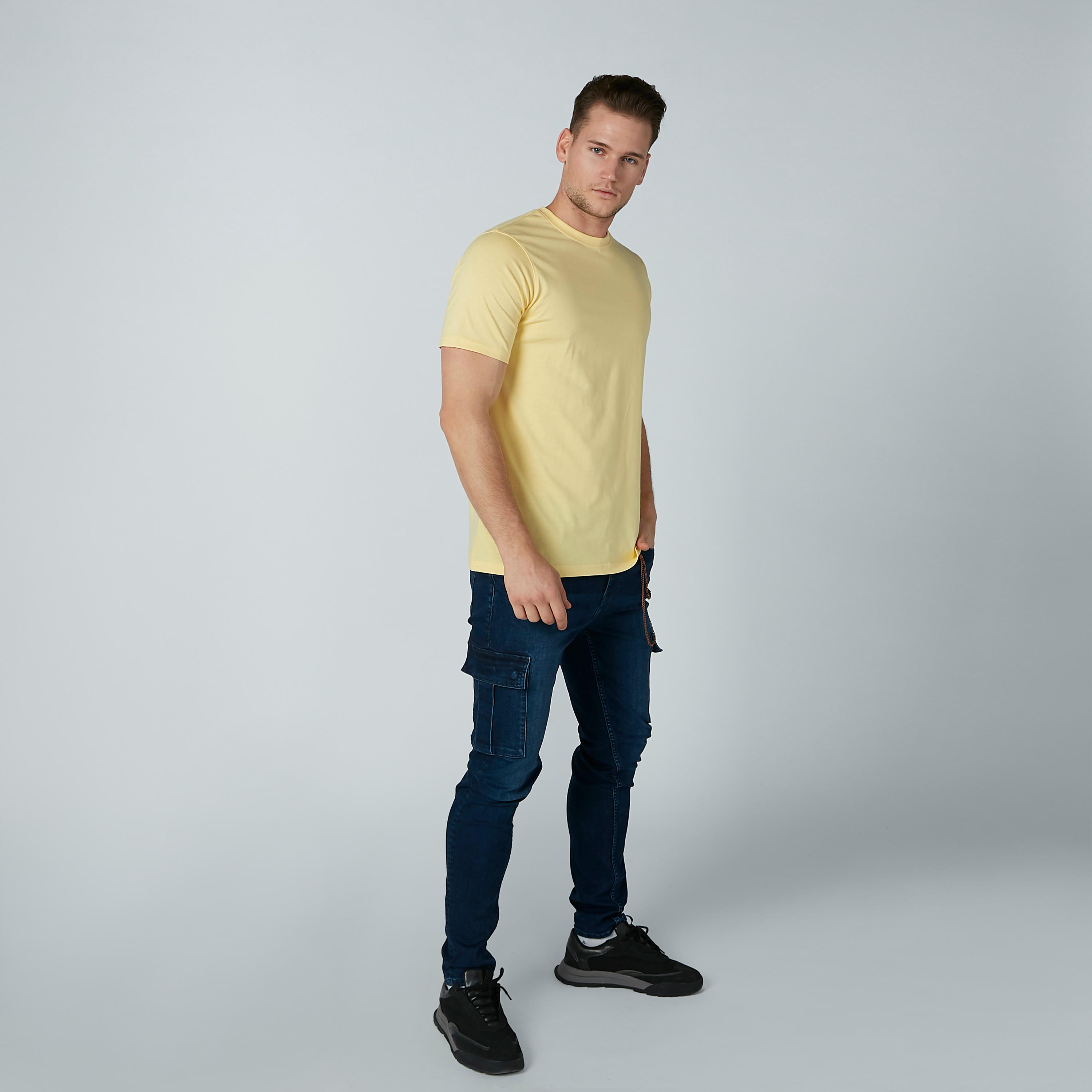 Basic T-Shirt with Short Sleeves and Round Neck-men-clothing-tshirtsandpolos-tshirts-image-3