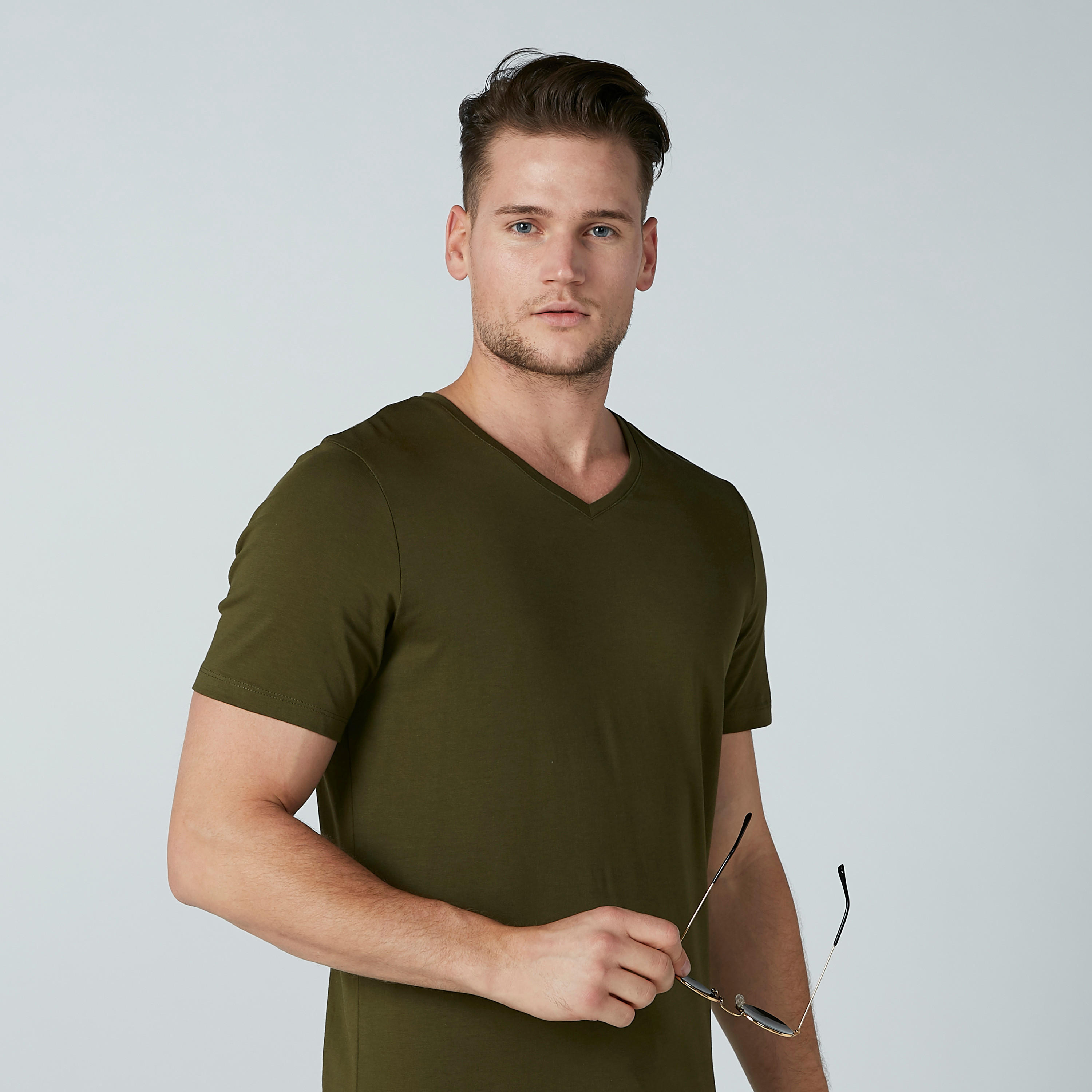 Solid T-Shirt with V-neck and Short Sleeves-men-clothing-tshirtsandpolos-tshirts-image-3