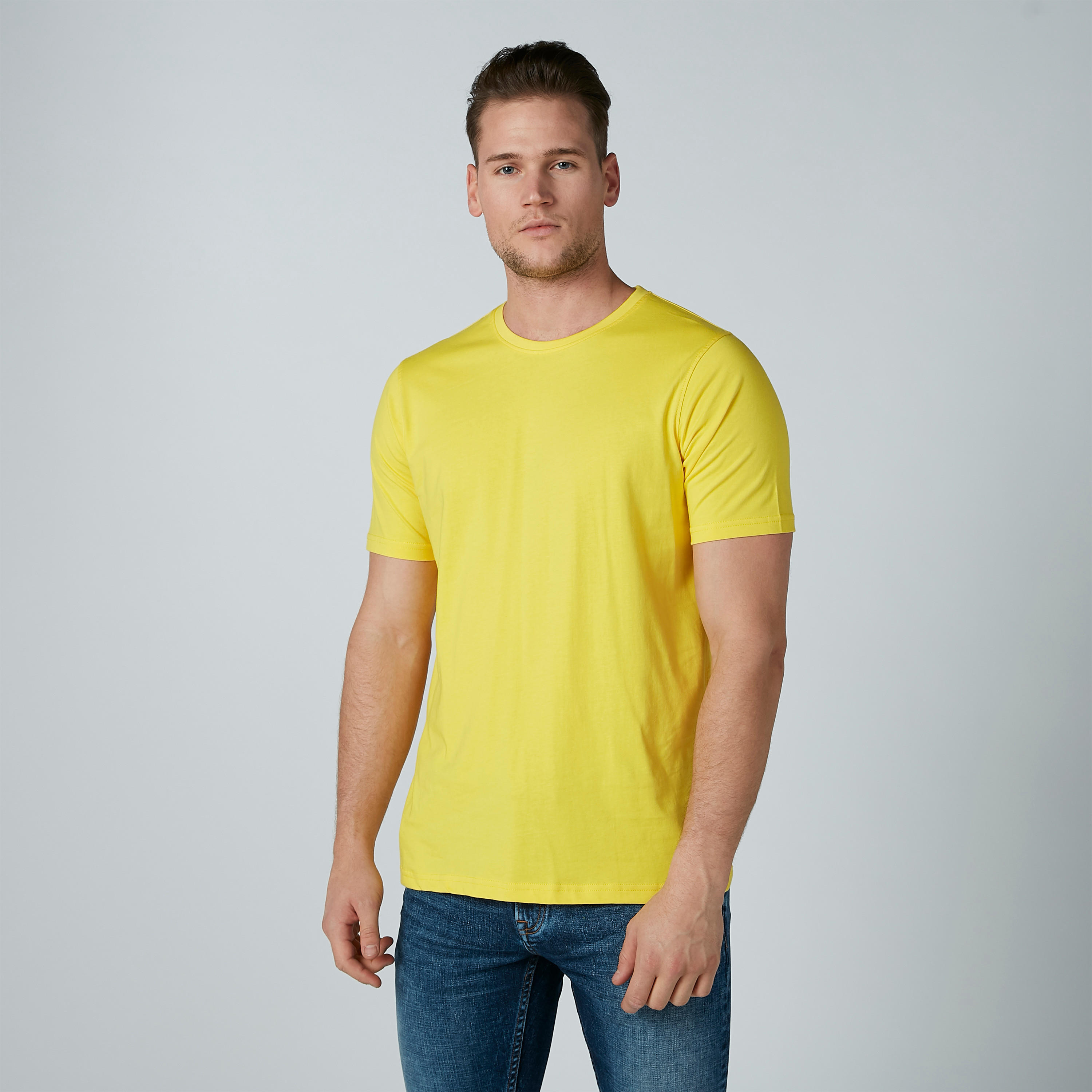 تيشرت سادة بياقة مستديرة وأكمام قصيرة-men-clothing-tshirtsandpolos-tshirts-image-3