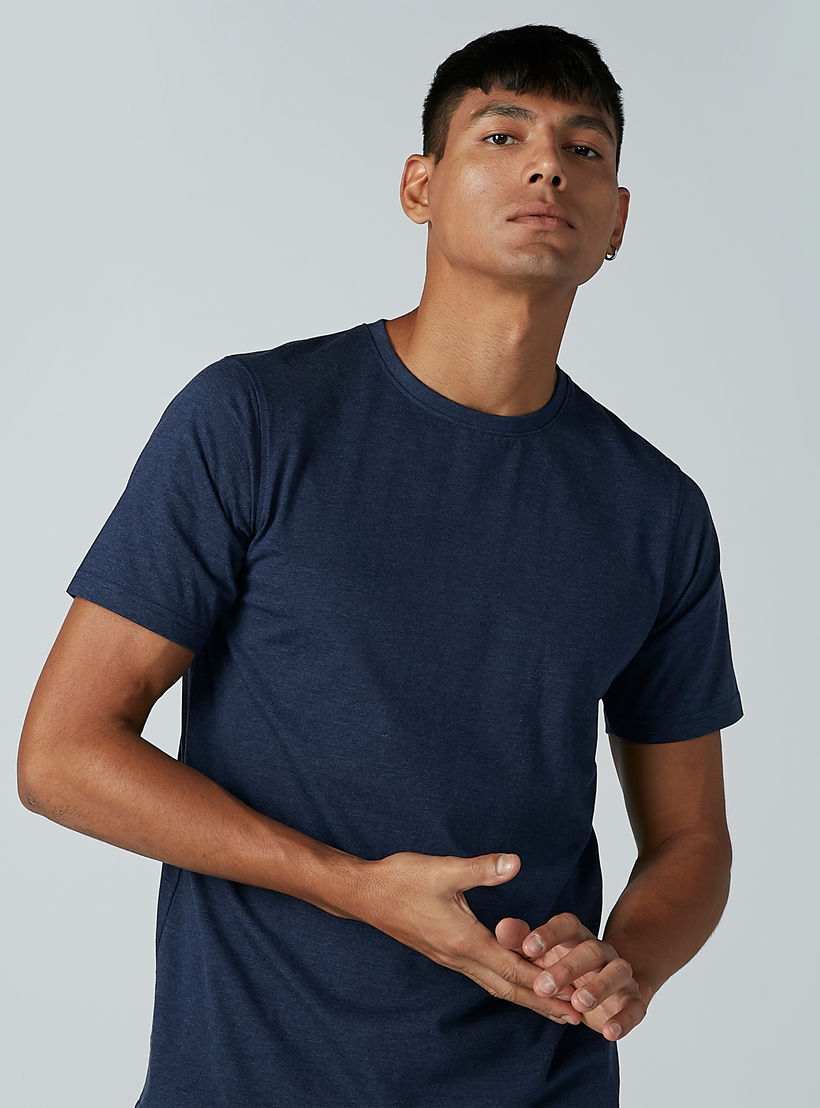 تيشرت سادة بياقة مستديرة وأكمام قصيرة-men-clothing-tshirtsandpolos-tshirts-image-1