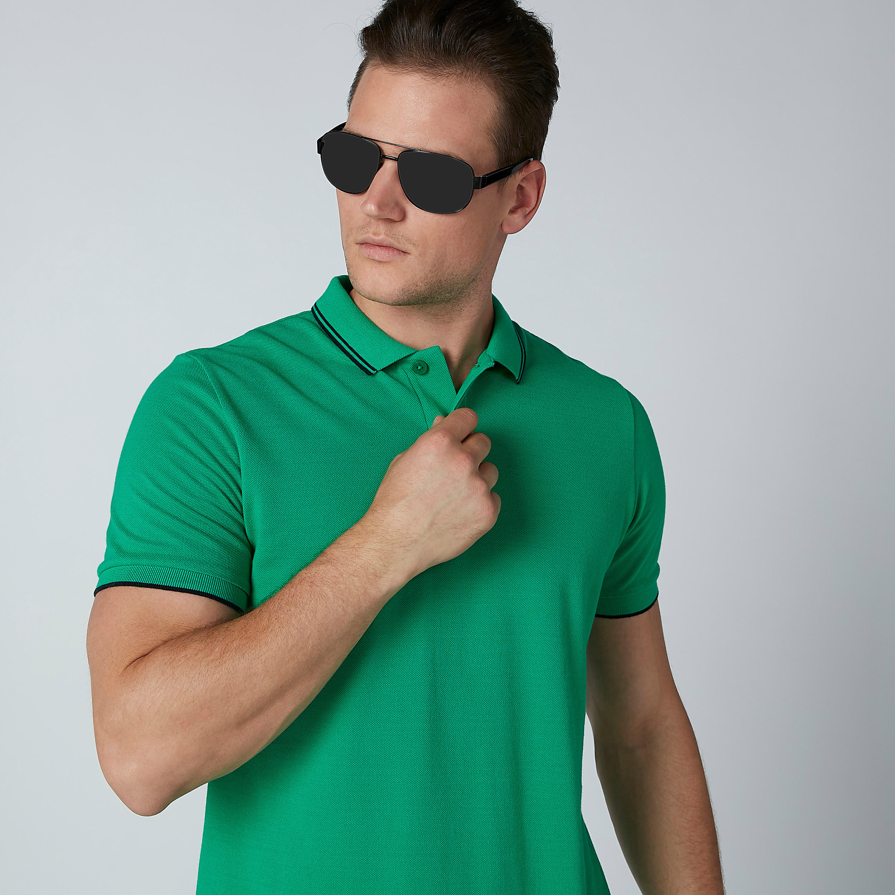 تيشرت سادة بياقة بولو وأكمام قصيرة-men-clothing-tshirtsandpolos-polos-image-1