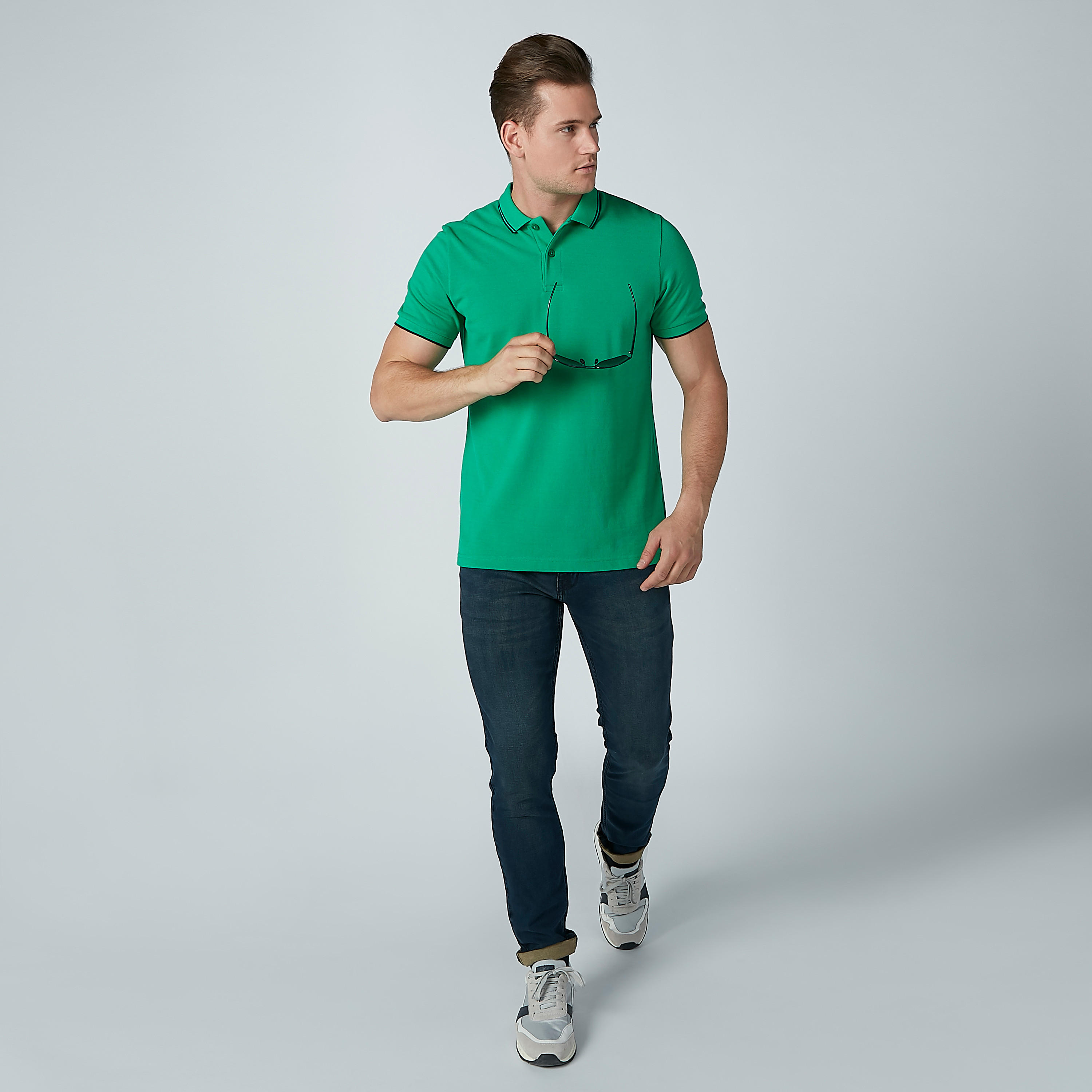 تيشرت سادة بياقة بولو وأكمام قصيرة-men-clothing-tshirtsandpolos-polos-image-2