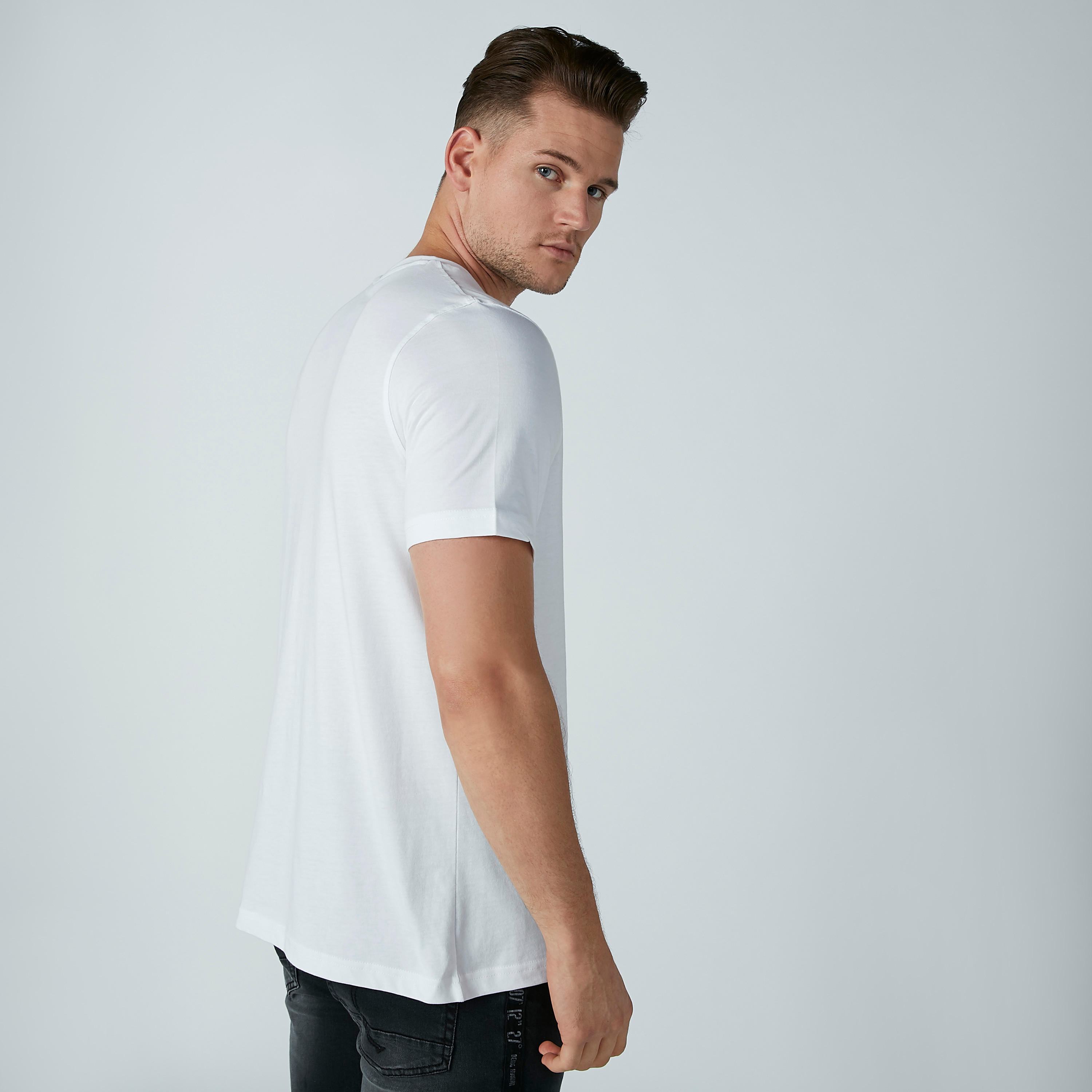تيشيرت مستدام بأكمام قصيرة وطبعات -men-clothing-tshirtsandpolos-tshirts-image-2
