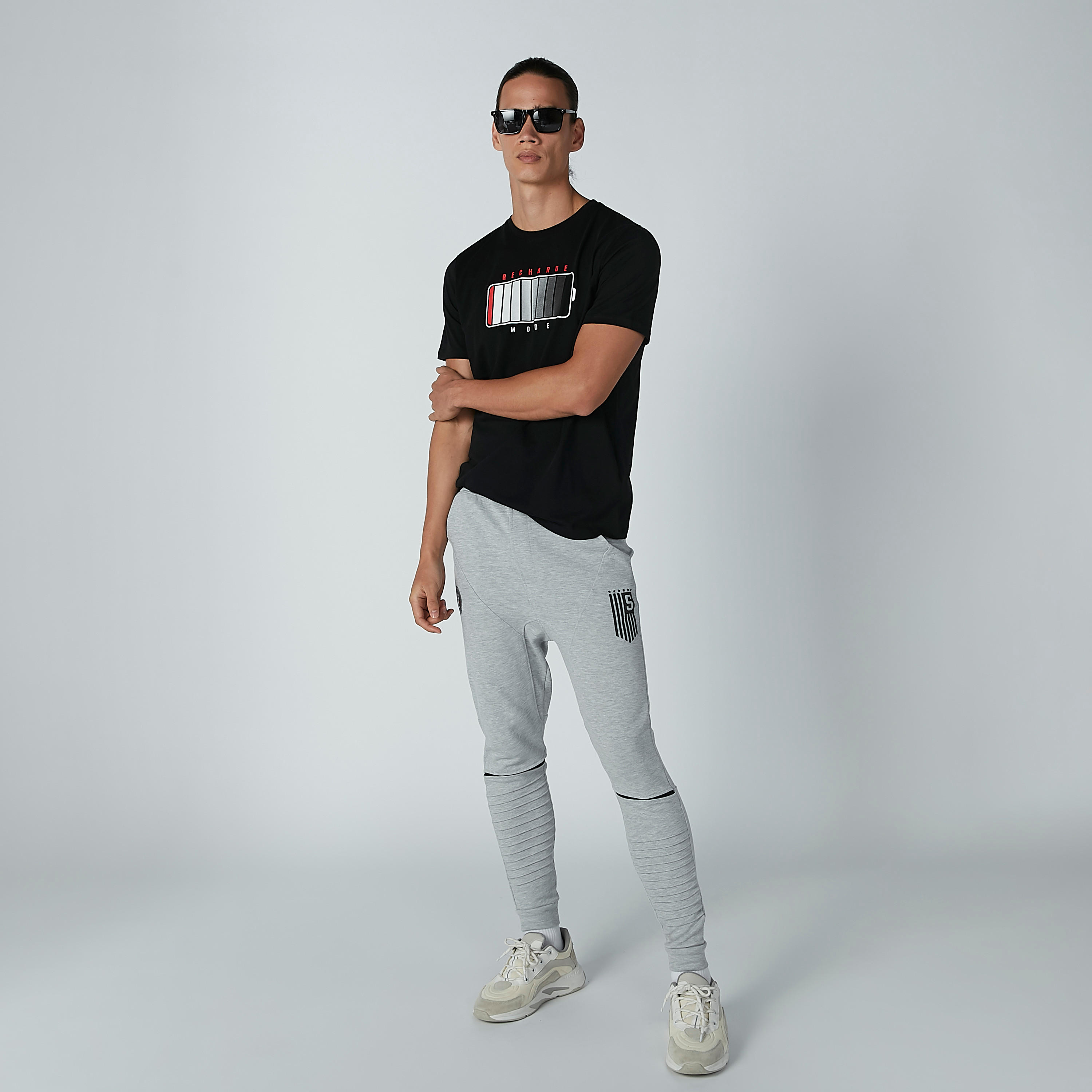تيشيرت مستدام بياقة ضيّقة وأكمام قصيرة وطبعات-men-clothing-tshirtsandpolos-tshirts-image-2