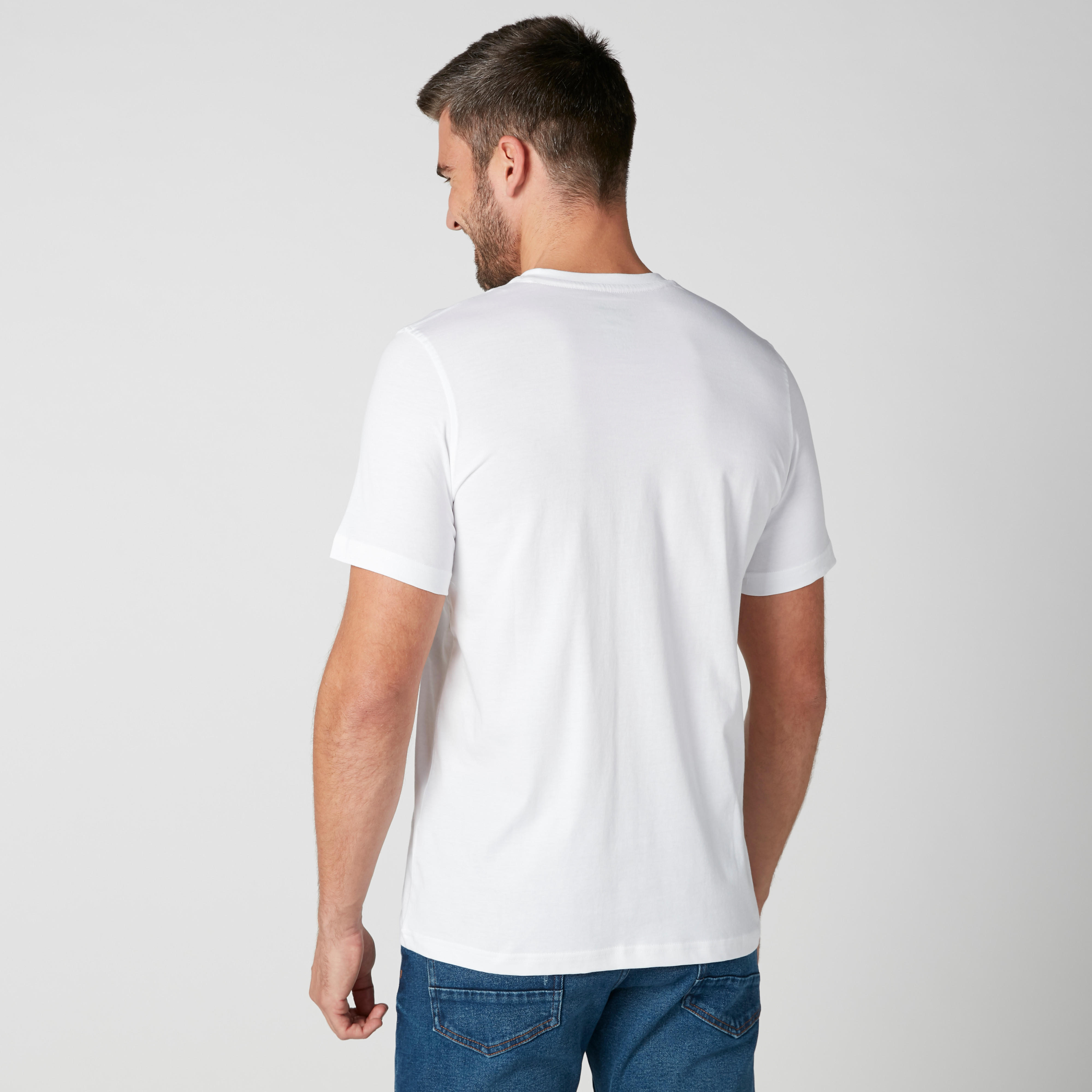 تيشيرت مستدام مقلّم بياقة ضيقة وأكمام قصيرة-men-clothing-tshirtsandpolos-tshirts-image-2