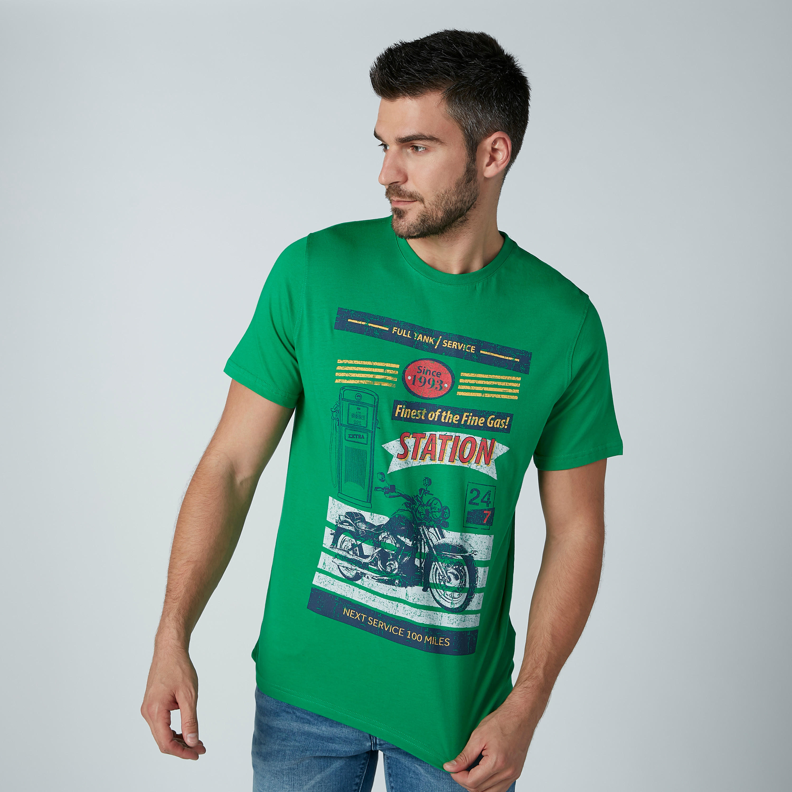 تيشيرت مستدام بياقة ضيقة وأكمام قصيرة وطبعات-men-clothing-tshirtsandpolos-tshirts-image-1