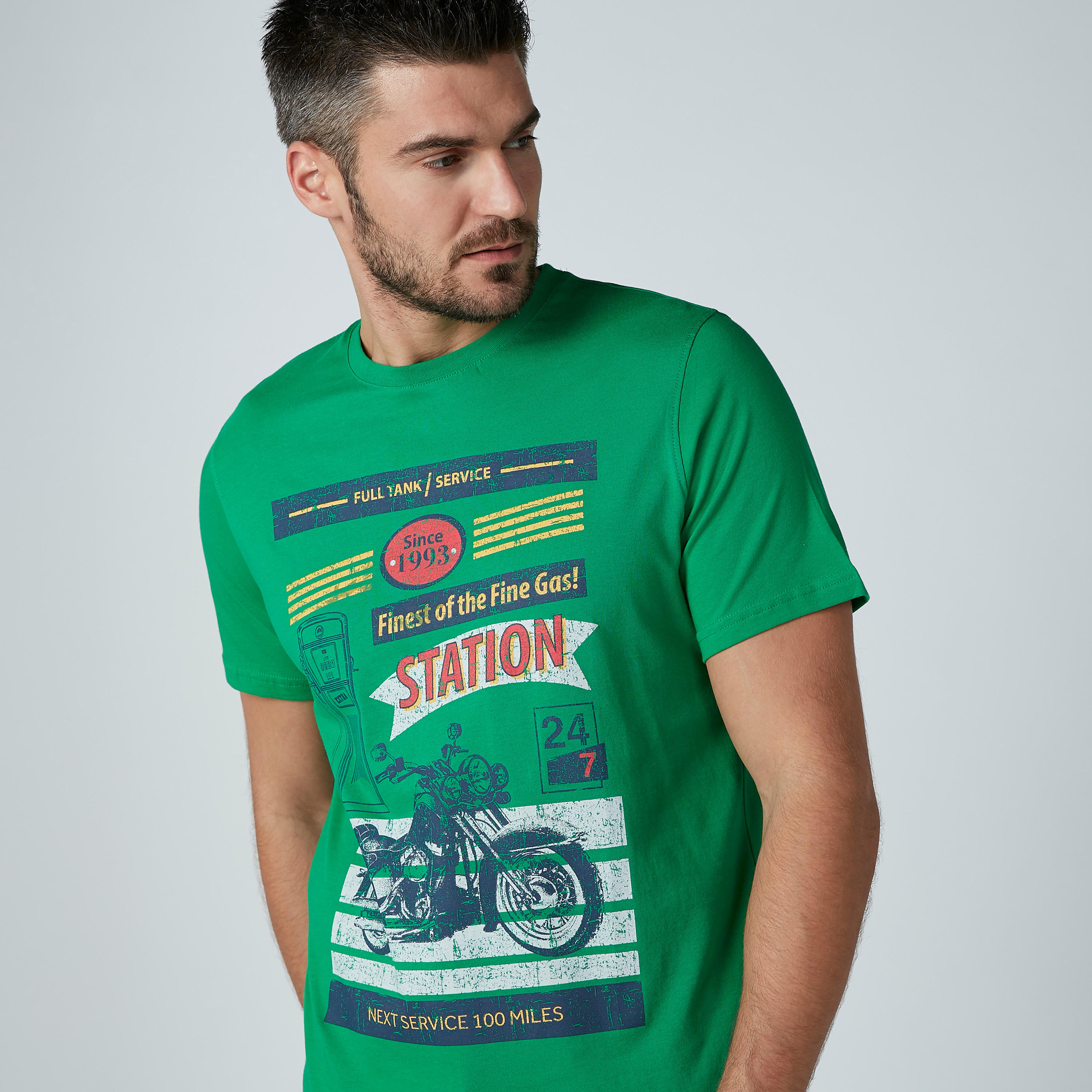 تيشيرت مستدام بياقة ضيقة وأكمام قصيرة وطبعات-men-clothing-tshirtsandpolos-tshirts-image-4