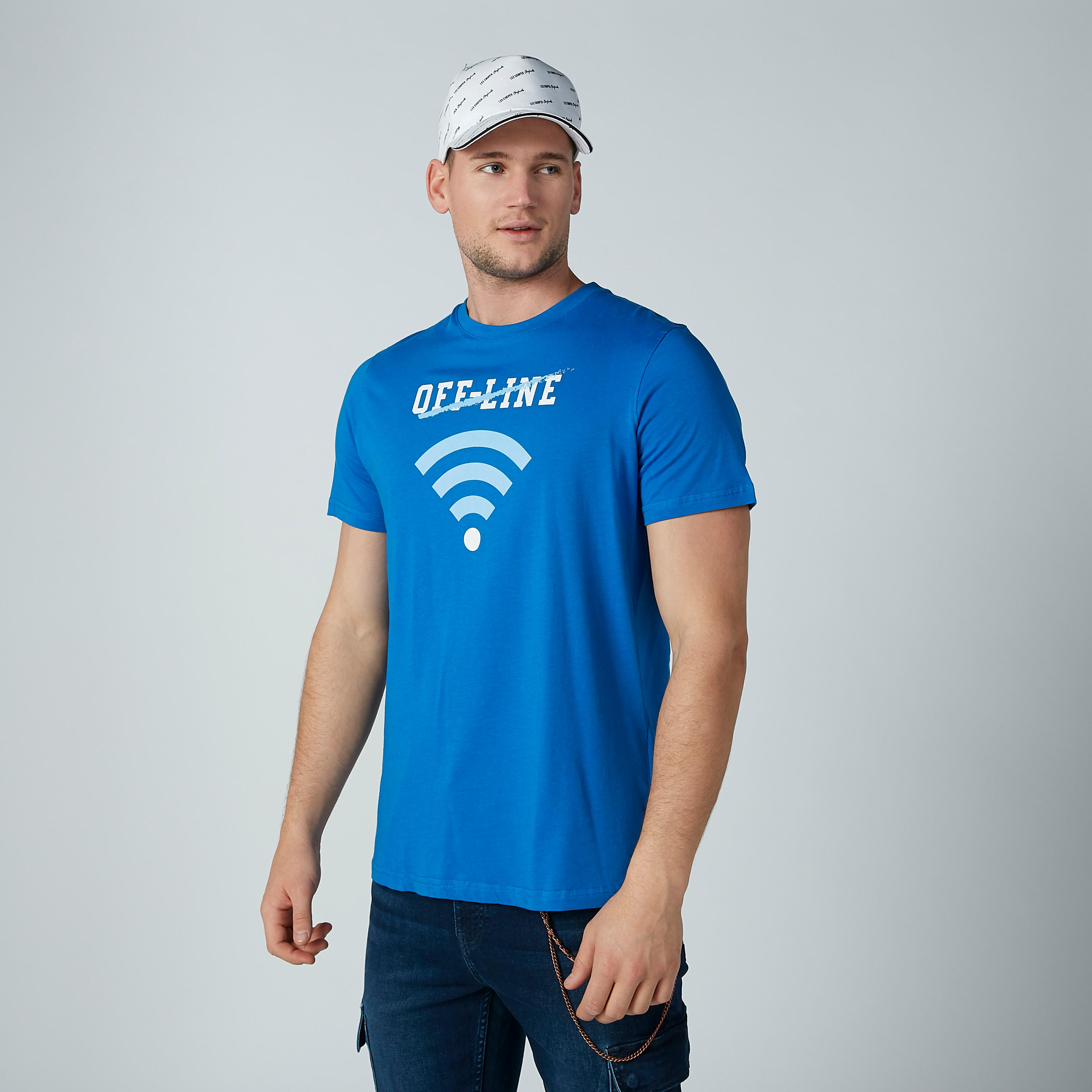 تيشيرت مستدام بياقة ضيقة وأكمام قصيرة وطبعات-men-clothing-tshirtsandpolos-tshirts-image-1