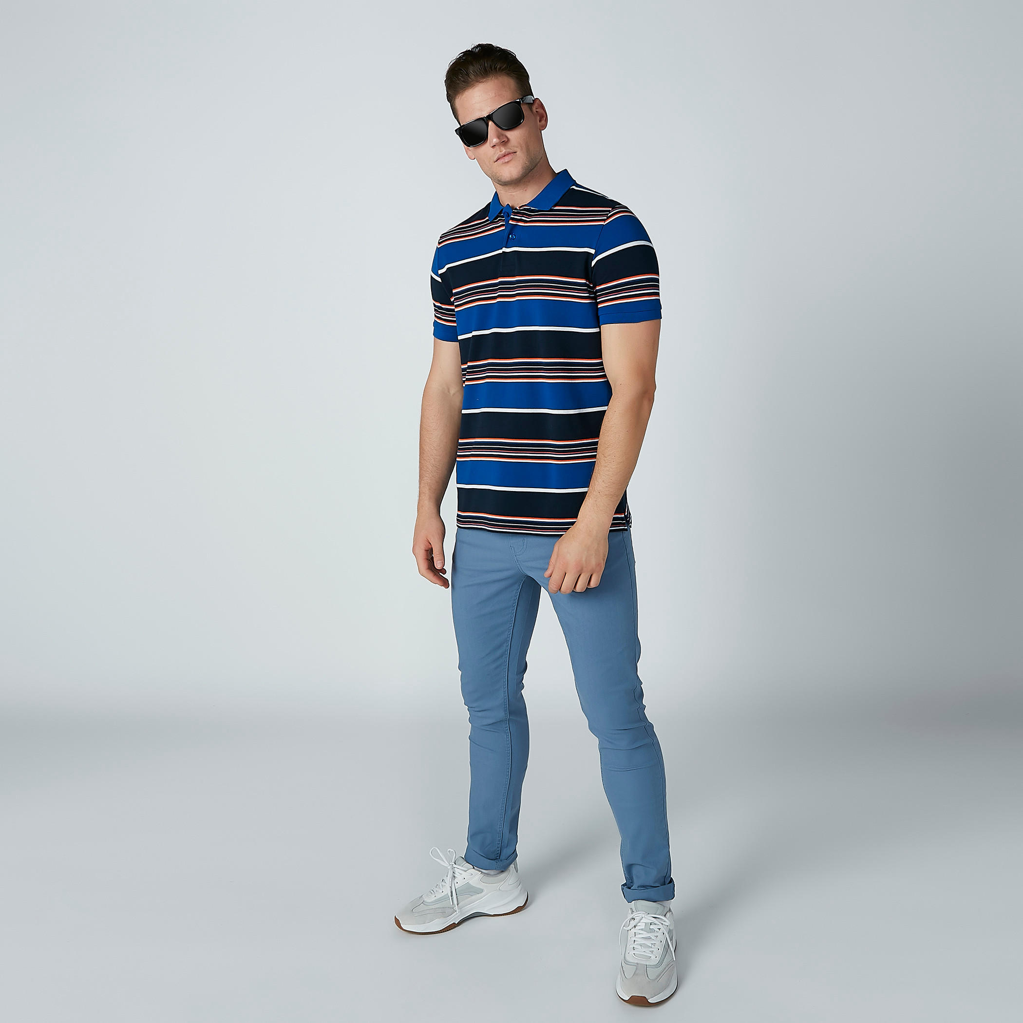 تيشيرت مقلّم بياقة بولو وأكمام قصيرة-men-clothing-tshirtsandpolos-polos-image-1