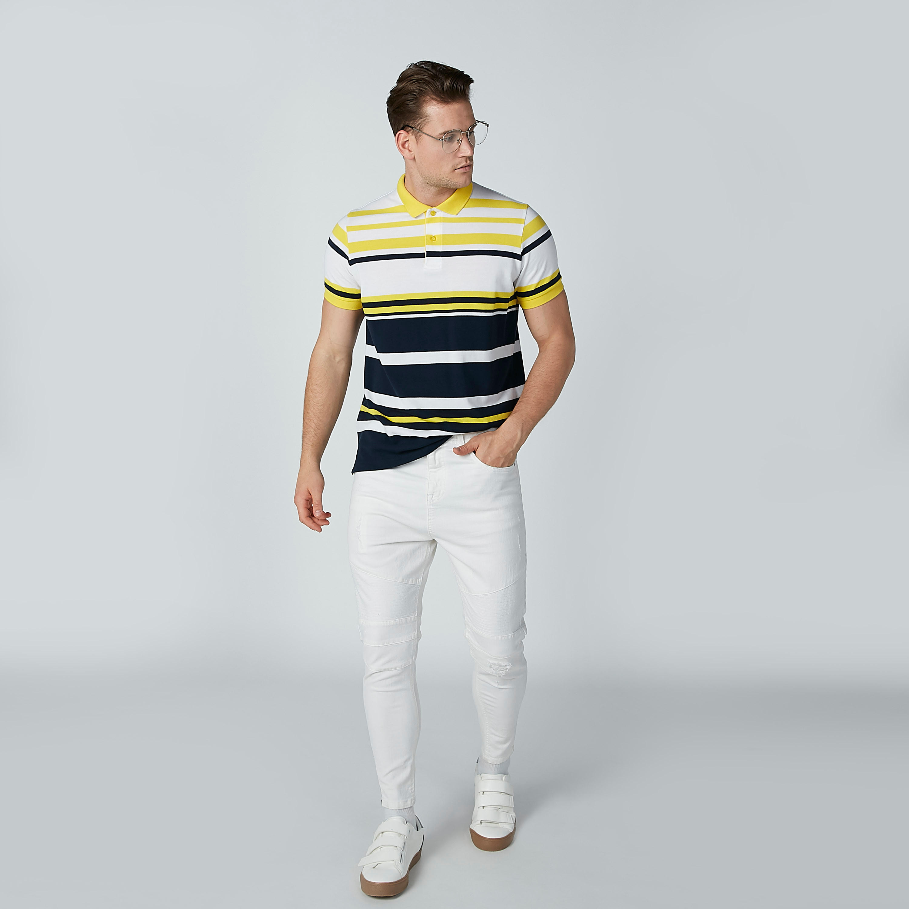 تيشيرت مقلّم بياقة بولو وأكمام قصيرة-men-clothing-tshirtsandpolos-polos-image-1