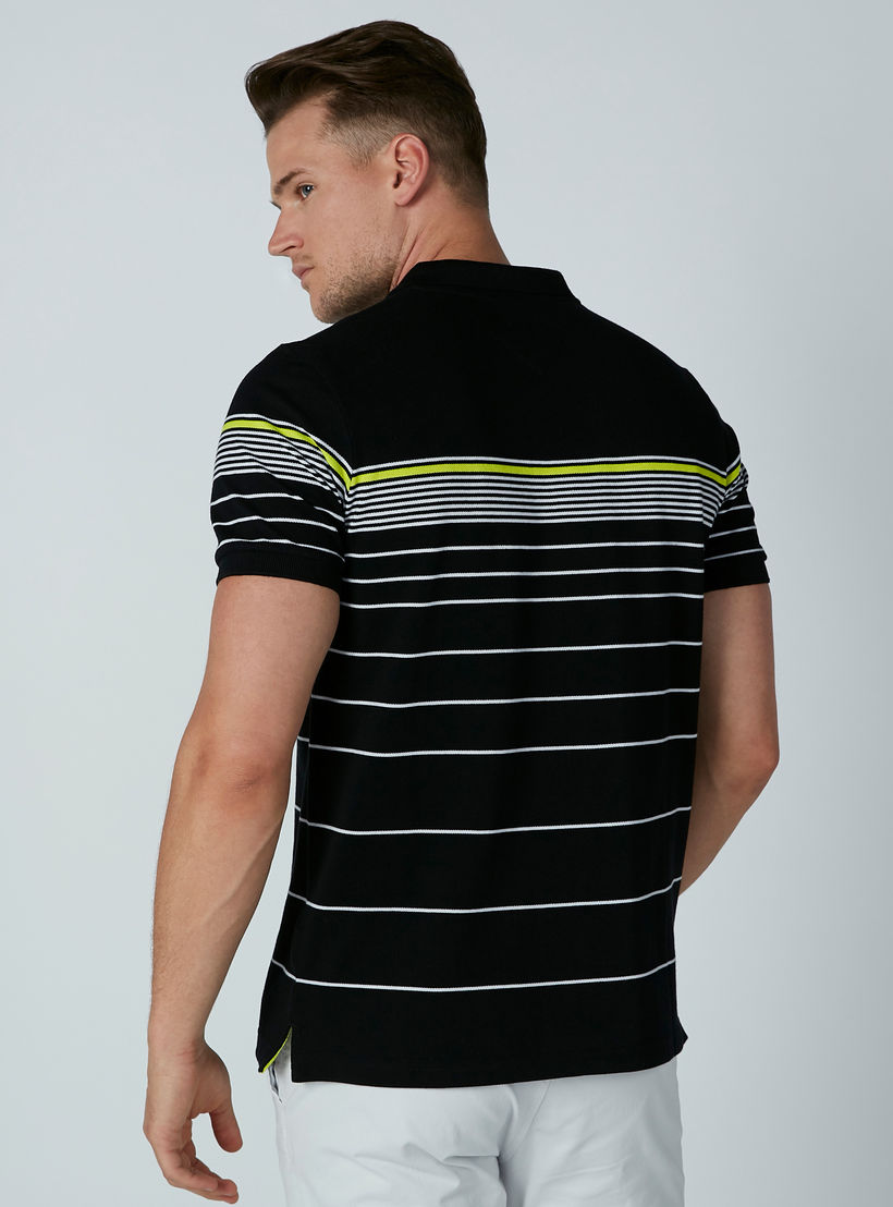تيشيرت مقلّم بياقة بولو وأكمام قصيرة-men-clothing-tshirtsandpolos-polos-image-4