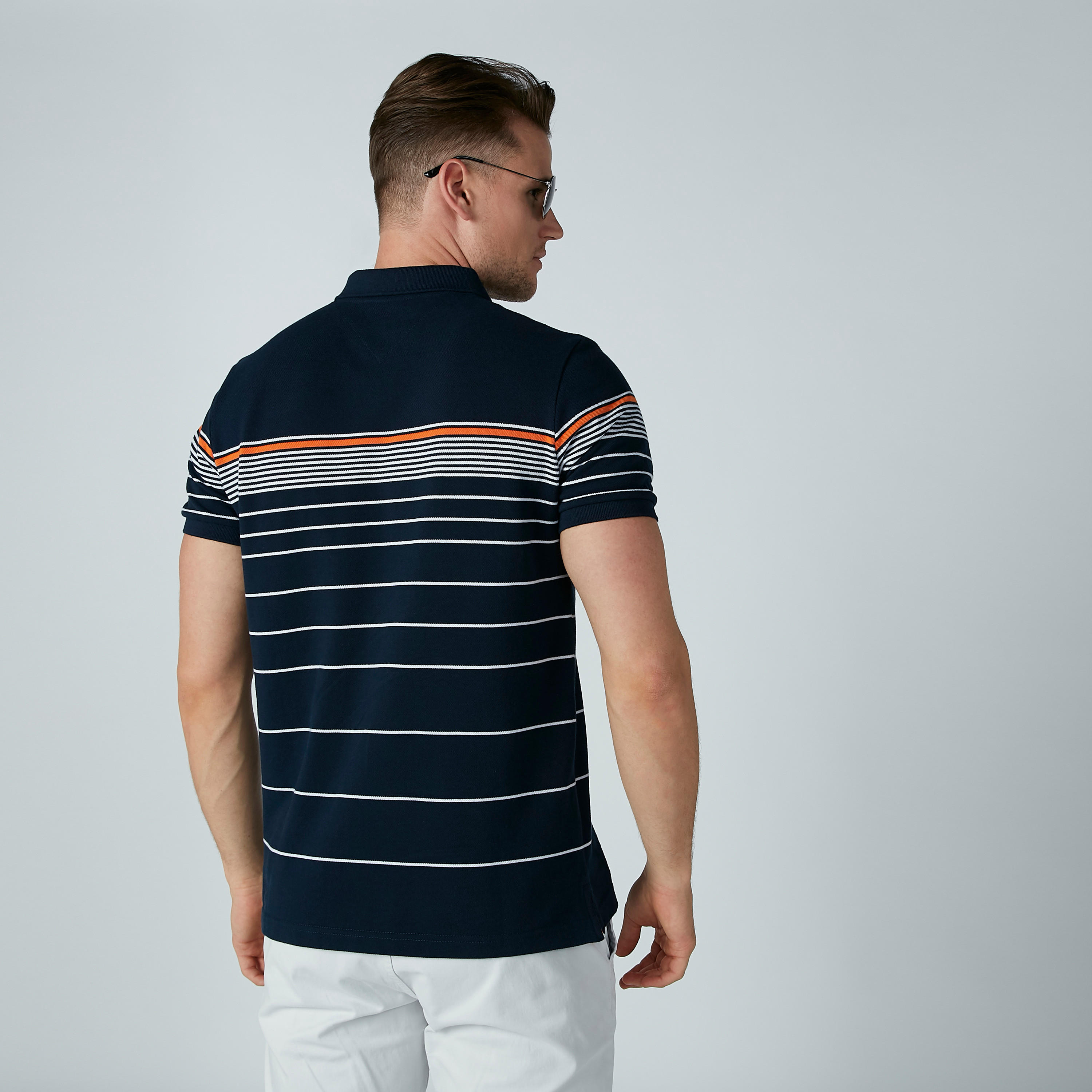 تيشيرت مقلّم بياقة بولو وأكمام قصيرة-men-clothing-tshirtsandpolos-polos-image-4