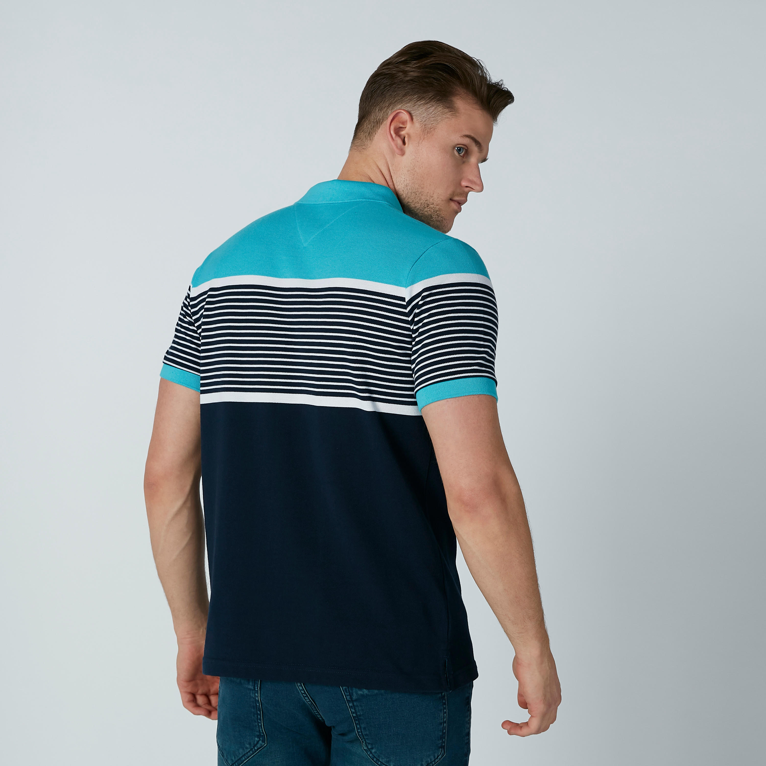 تيشيرت مقلّم بياقة بولو وأكمام قصيرة-men-clothing-tshirtsandpolos-polos-image-4