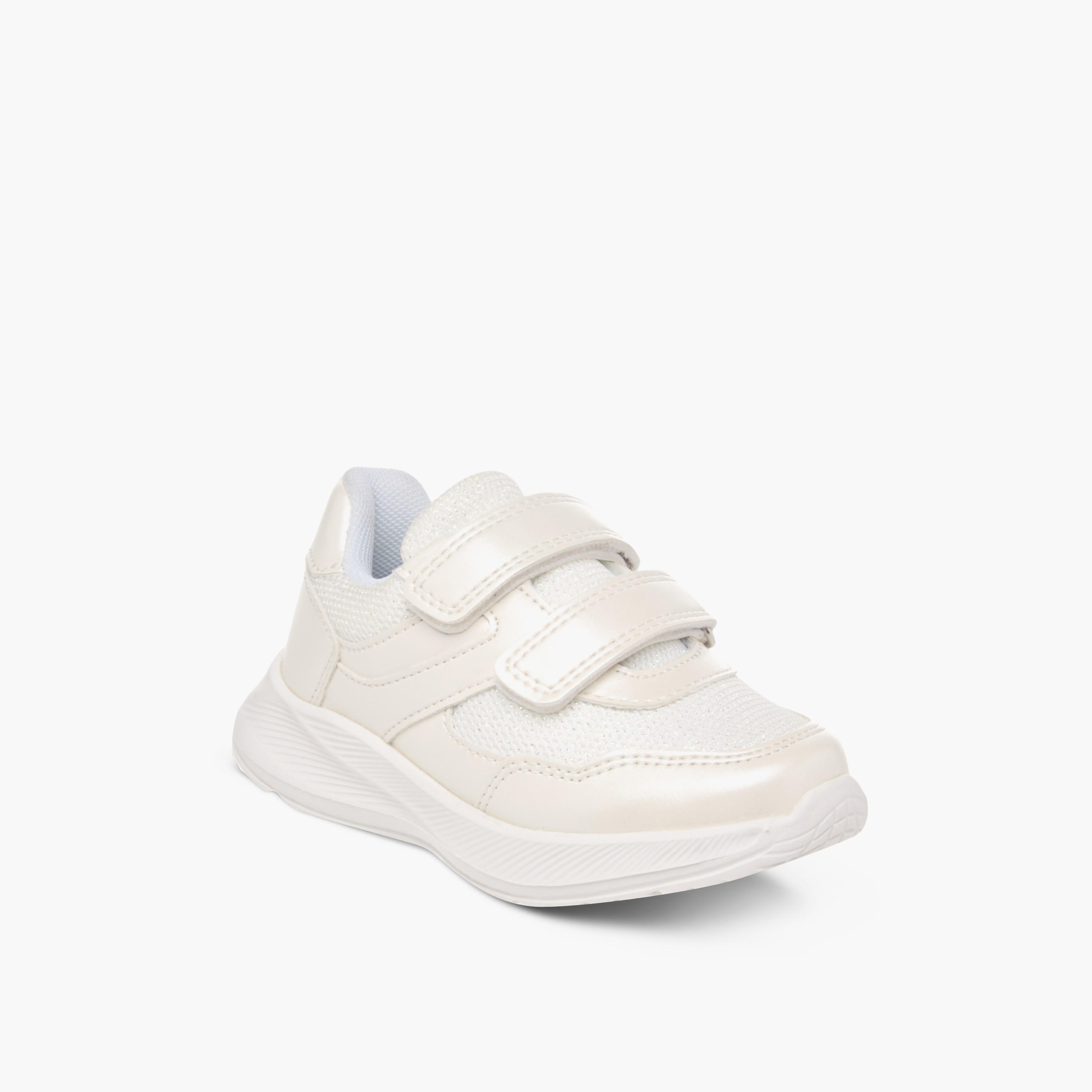 حذاء سنيكرز بطول الكاحل وشريط لاصق من بيرفيت-girls-shoes-sneakers-image-2