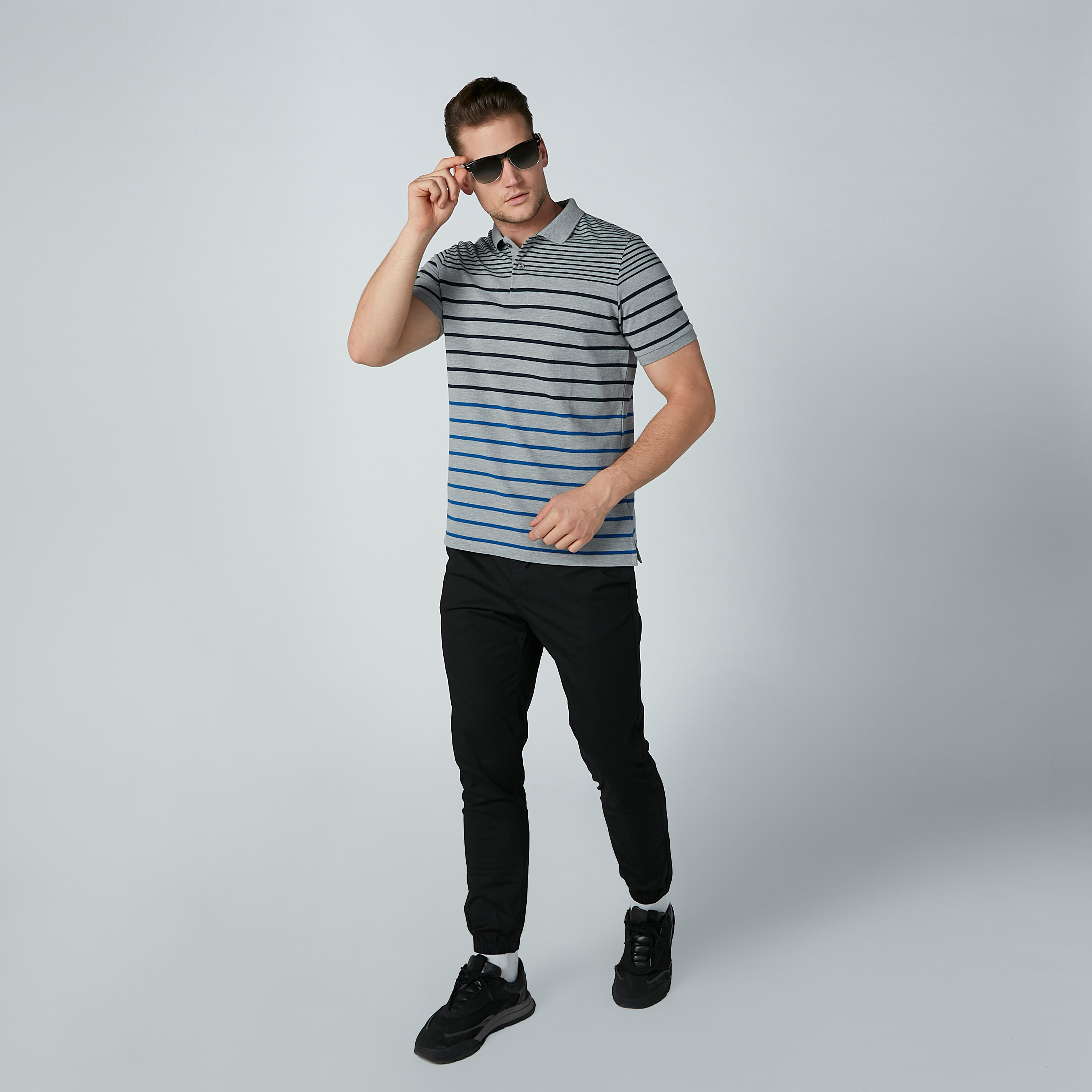 تيشيرت مقلّم بياقة بولو وأكمام قصيرة-men-clothing-tshirtsandpolos-polos-image-3