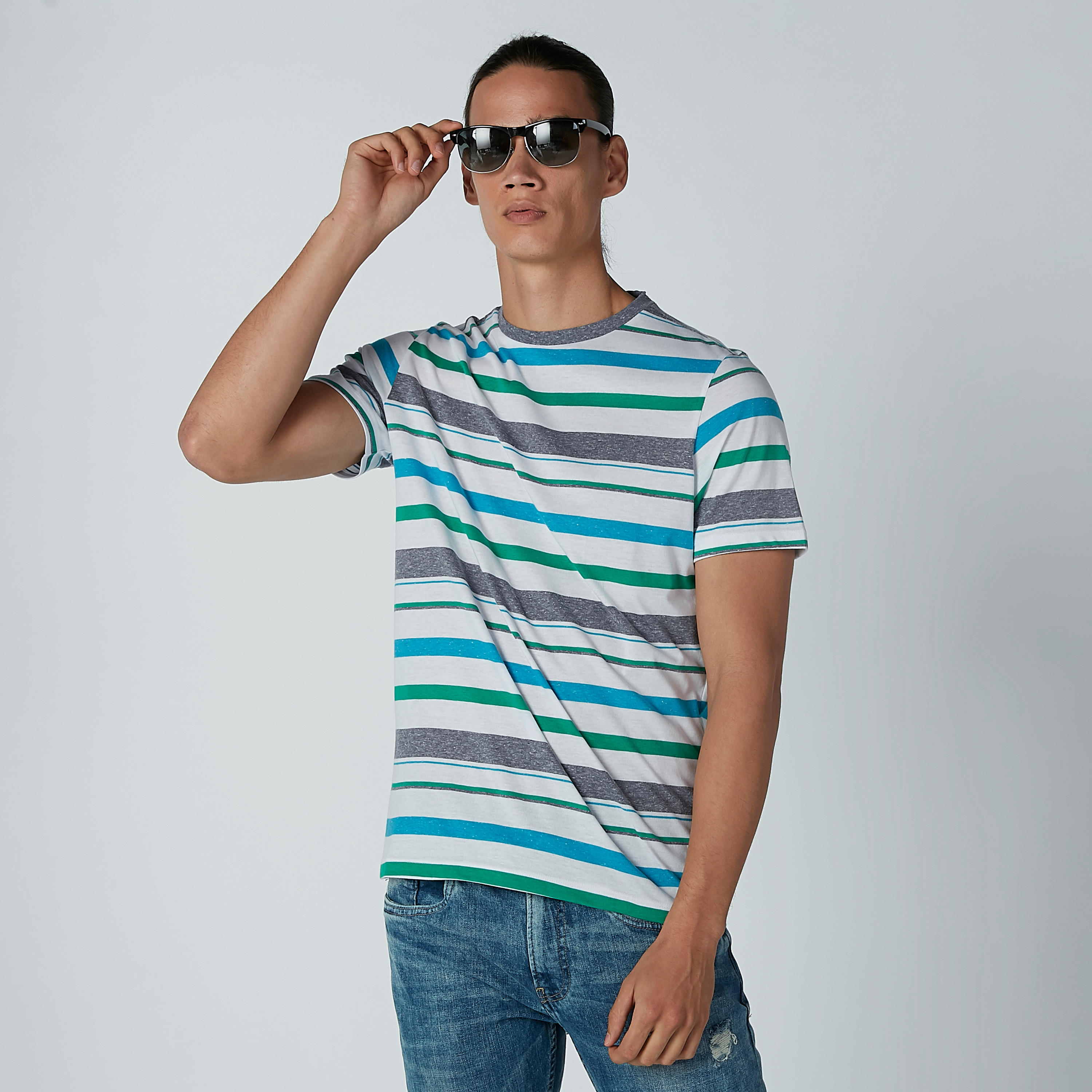 تيشيرت مقلّم بياقة مستديرة وأكمام قصيرة-men-clothing-tshirtsandpolos-tshirts-image-2