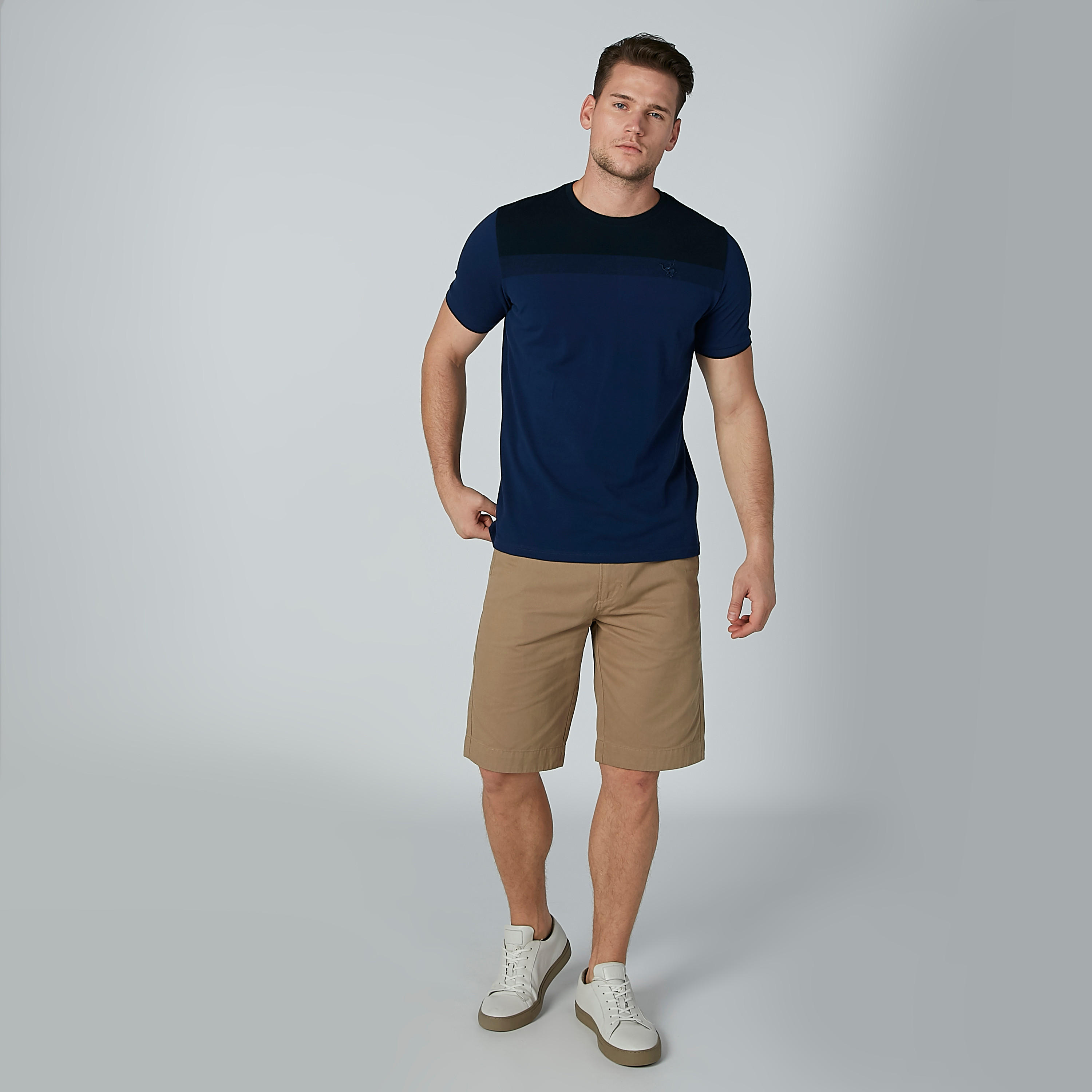 تيشيرت بياقة مستديرة وأكمام قصيرة-men-clothing-tshirtsandpolos-tshirts-image-4