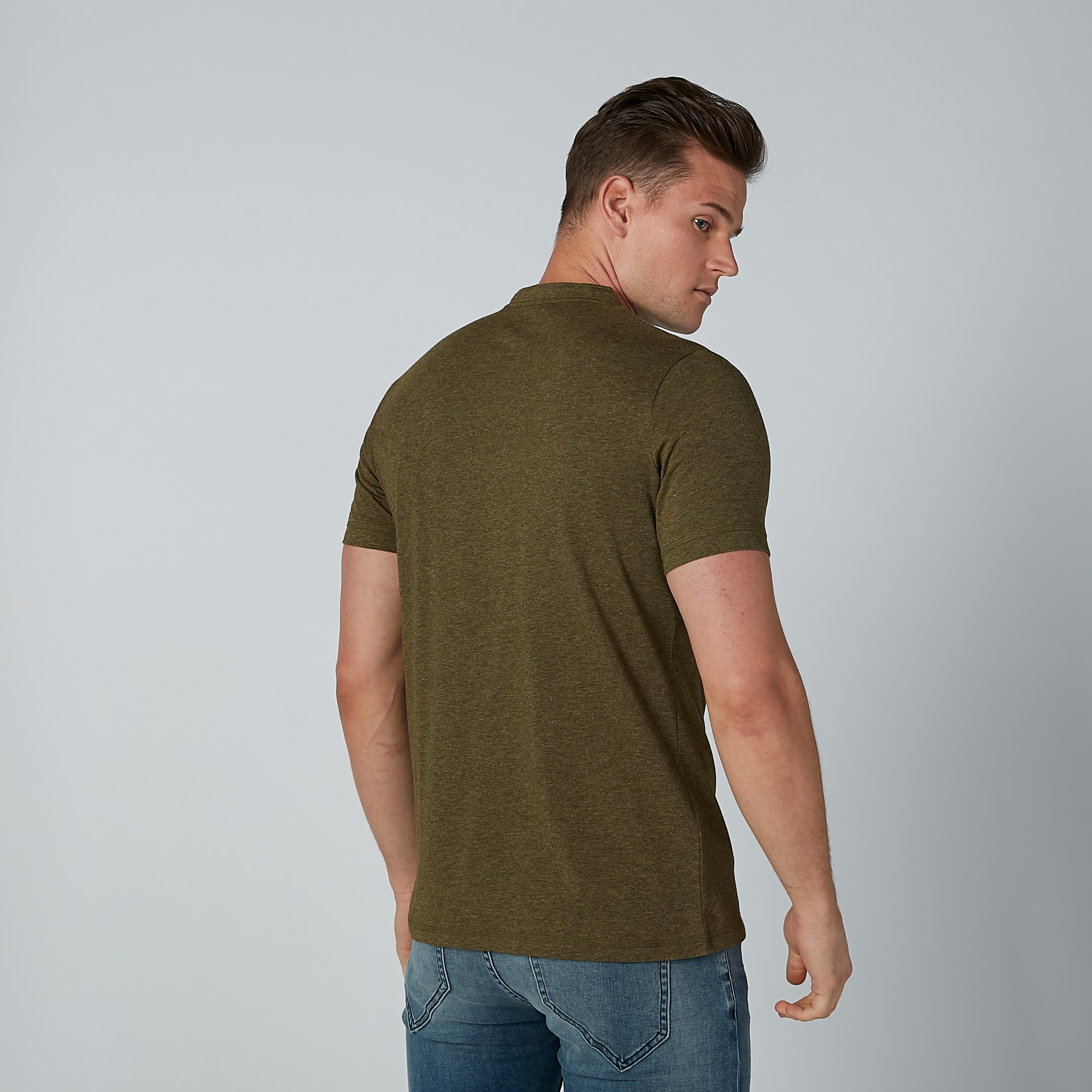 قميص سادة بياقة ماندارين وأكمام قصيرة-men-clothing-tshirtsandpolos-tshirts-image-5