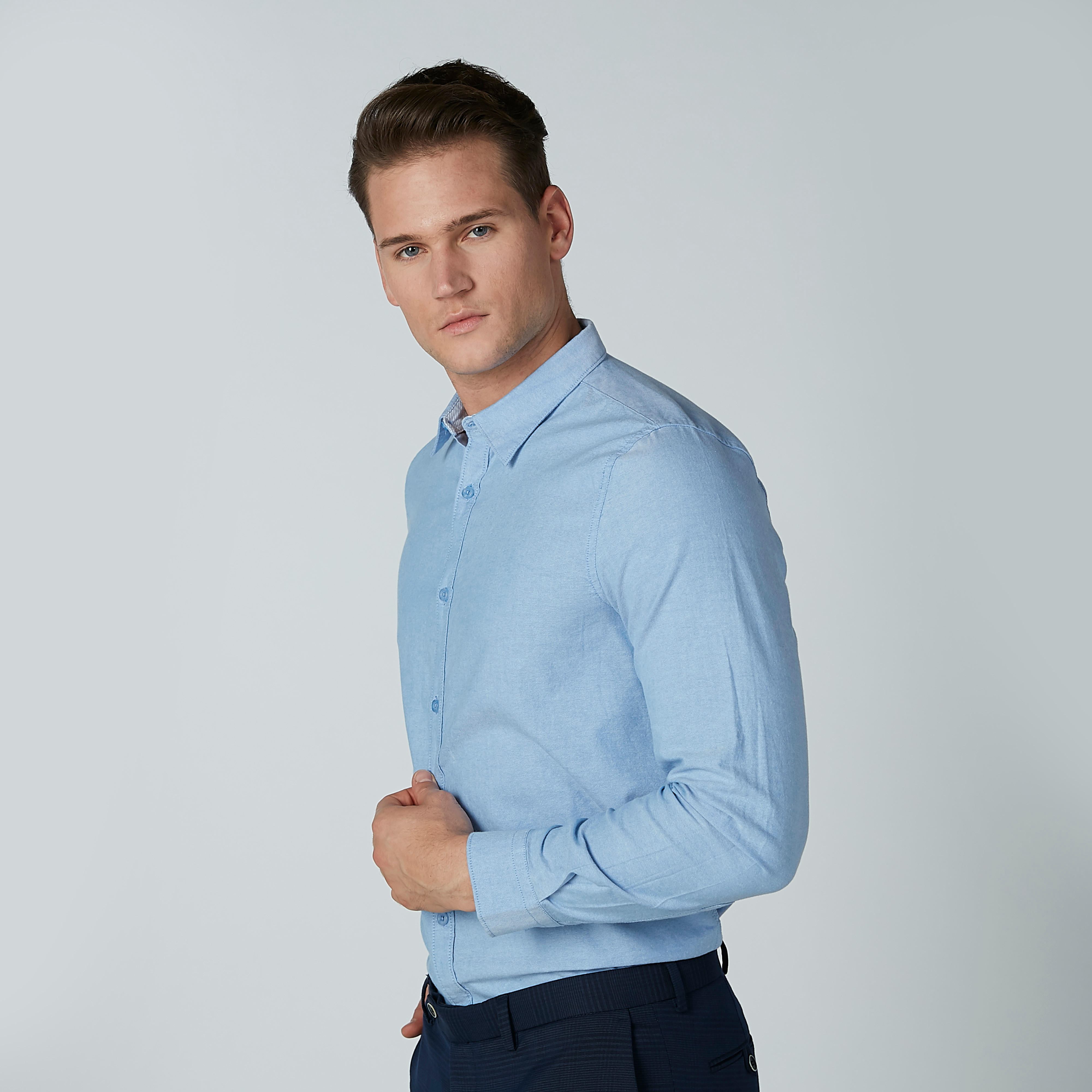 قميص رسمي سادة بياقة عاديّة وأكمام طويلة-men-clothing-shirts-image-1