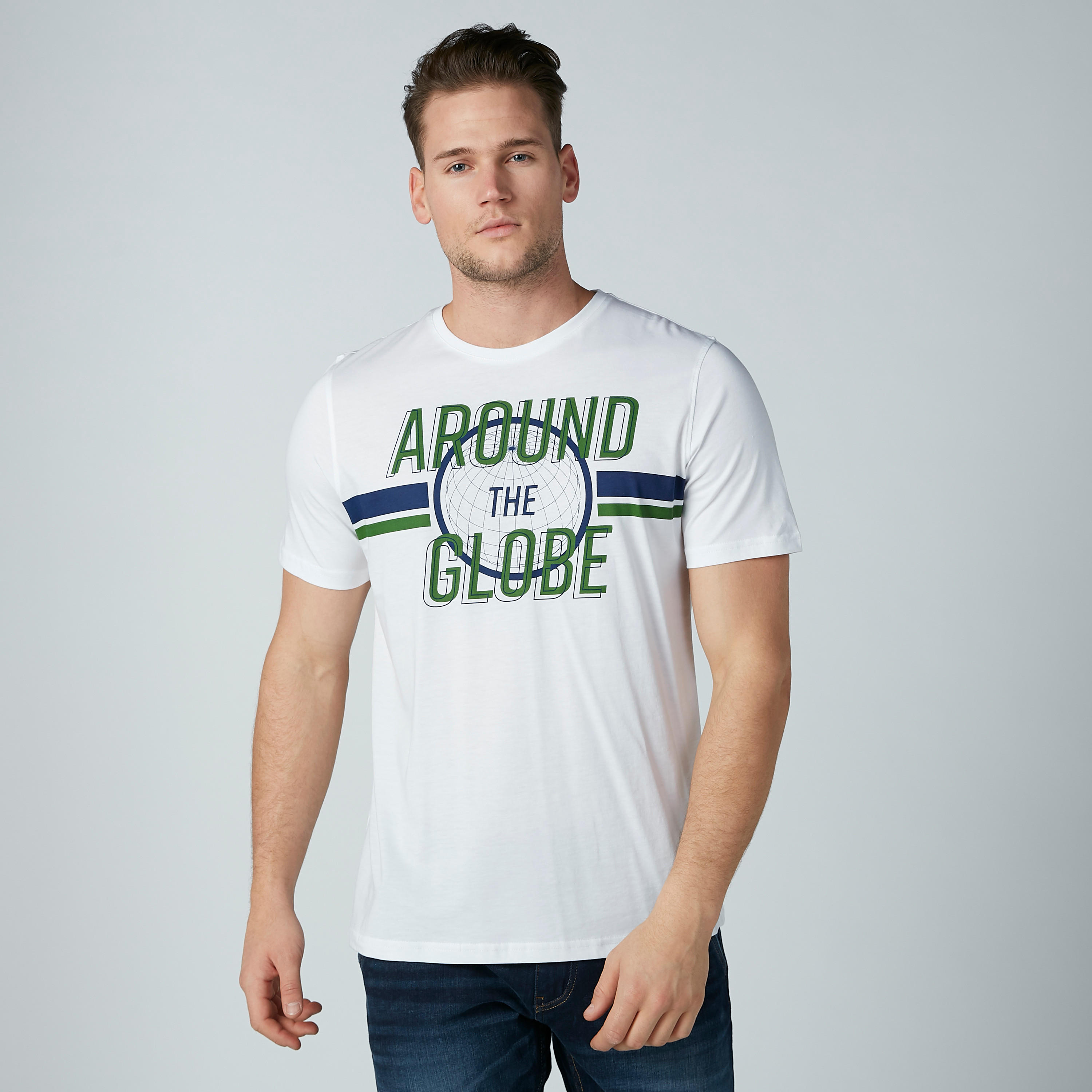 تيشيرت بياقة مستديرة وأكمام قصيرة وطبعات-men-clothing-tshirtsandpolos-tshirts-image-4