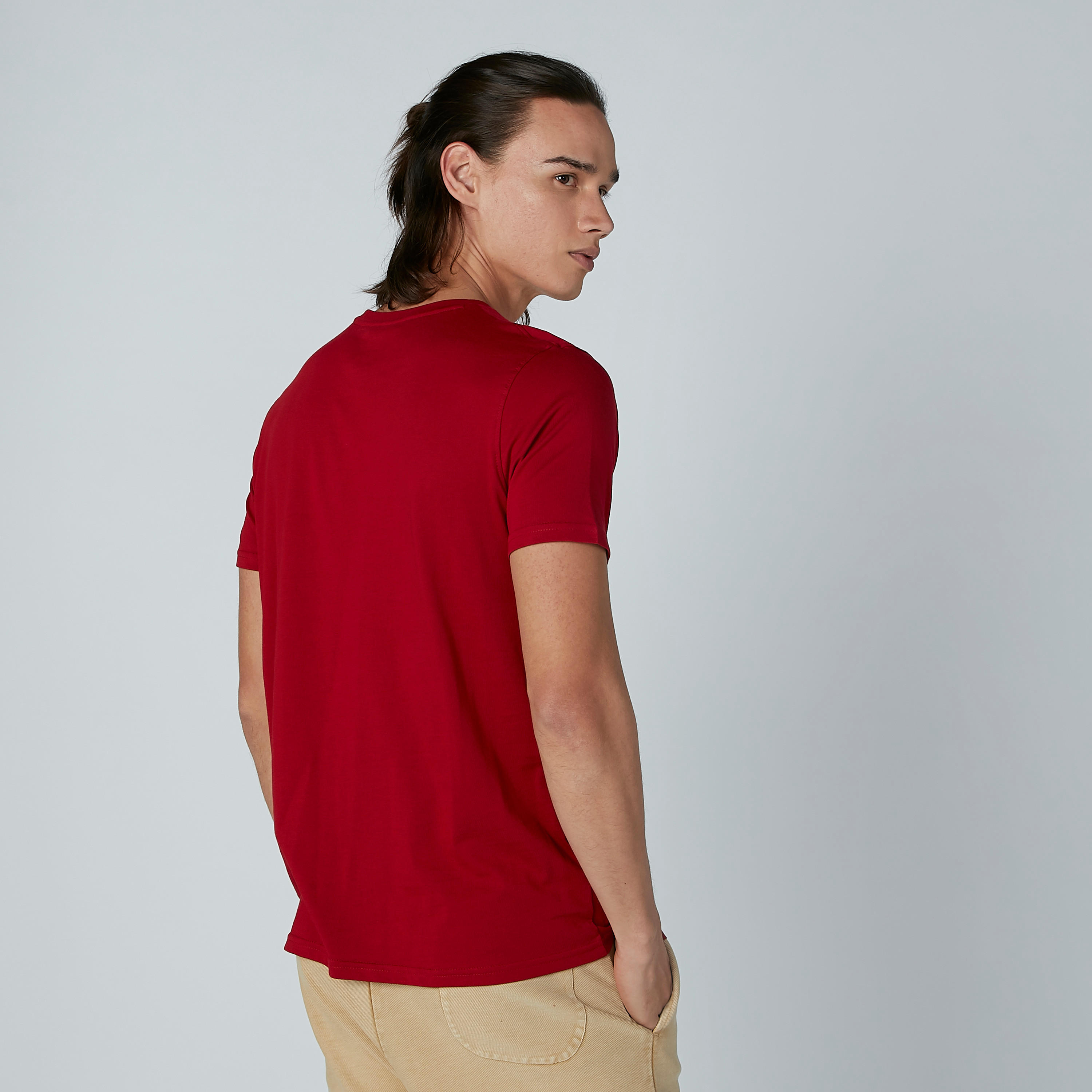 تيشيرت كاجوال بأكمام قصيرة وياقة مستديرة وطبعات-men-clothing-tshirtsandpolos-tshirts-image-3