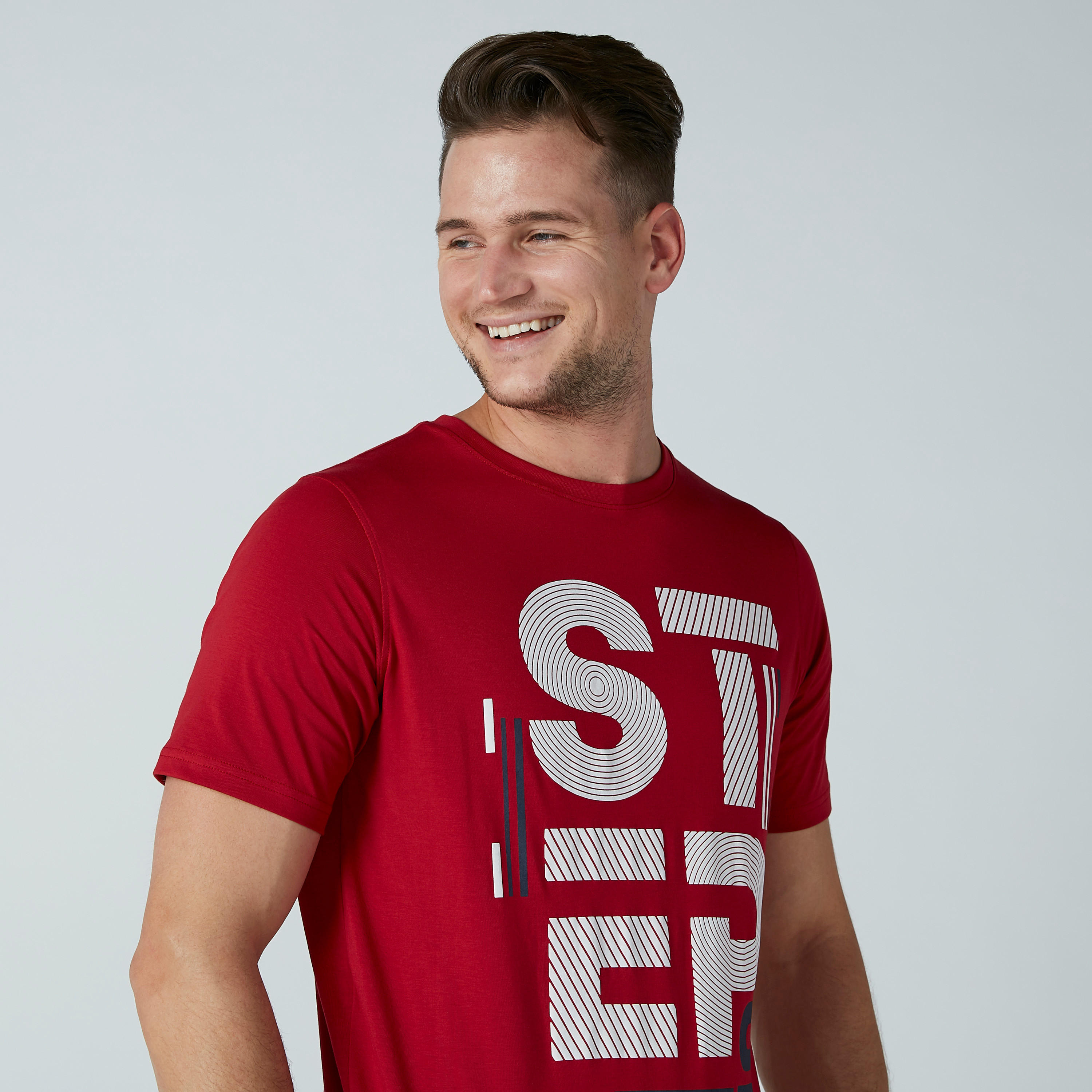 تيشيرت مستدام بياقة ضيّقة وأكمام قصيرة وطبعات -men-clothing-tshirtsandpolos-tshirts-image-3