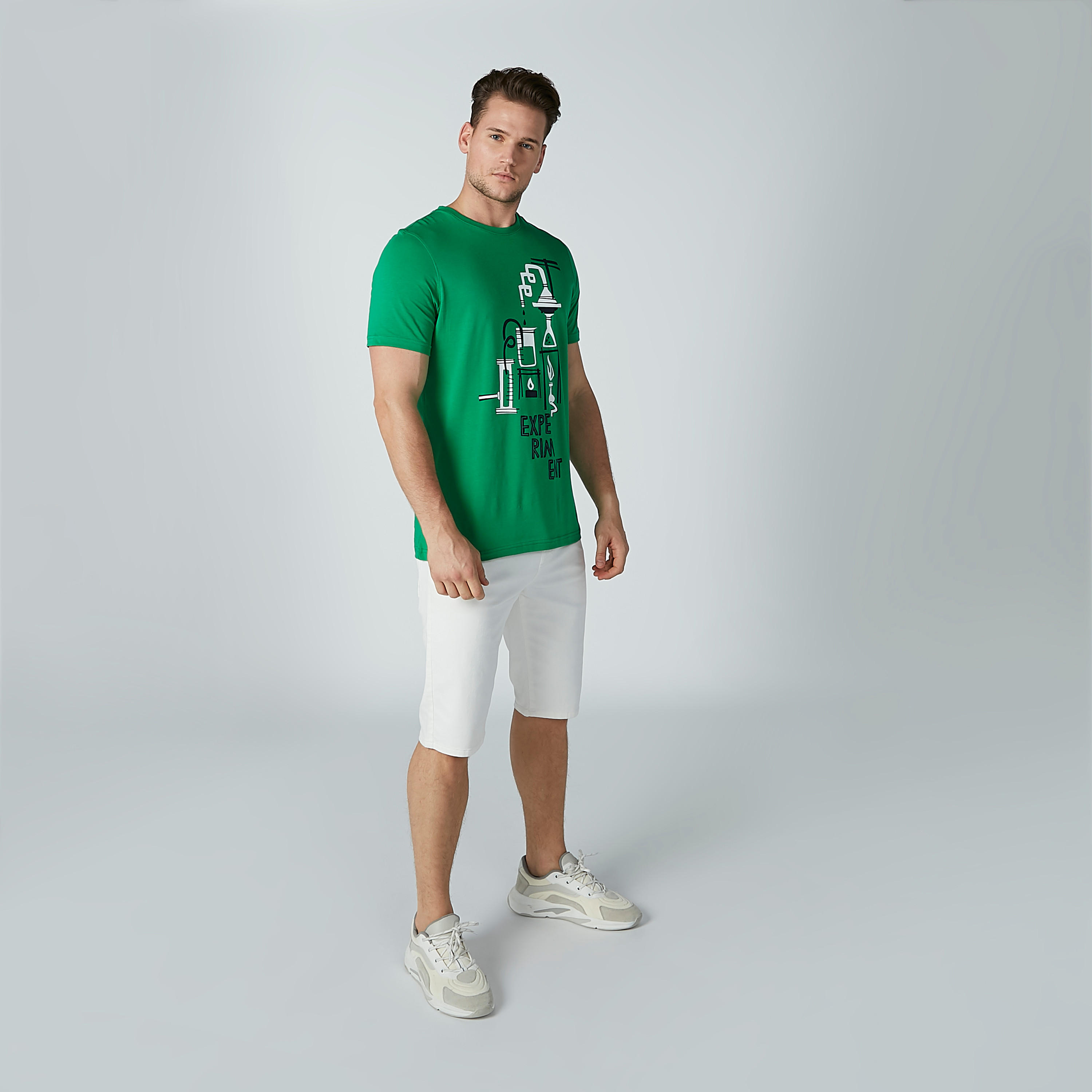 تيشيرت بياقة مستديرة وأكمام قصيرة وطبعات-men-clothing-tshirtsandpolos-tshirts-image-2