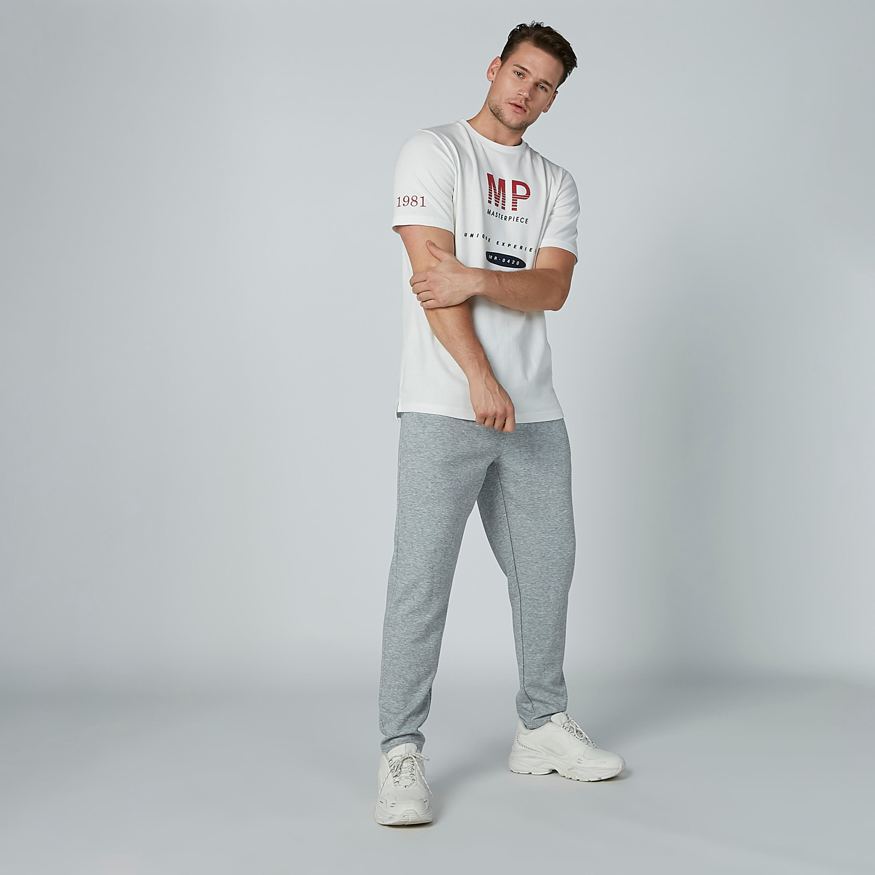 بنطال سادة برباط وجيوب-men-clothing-bottoms-trousersandchinos-trousers-image-2