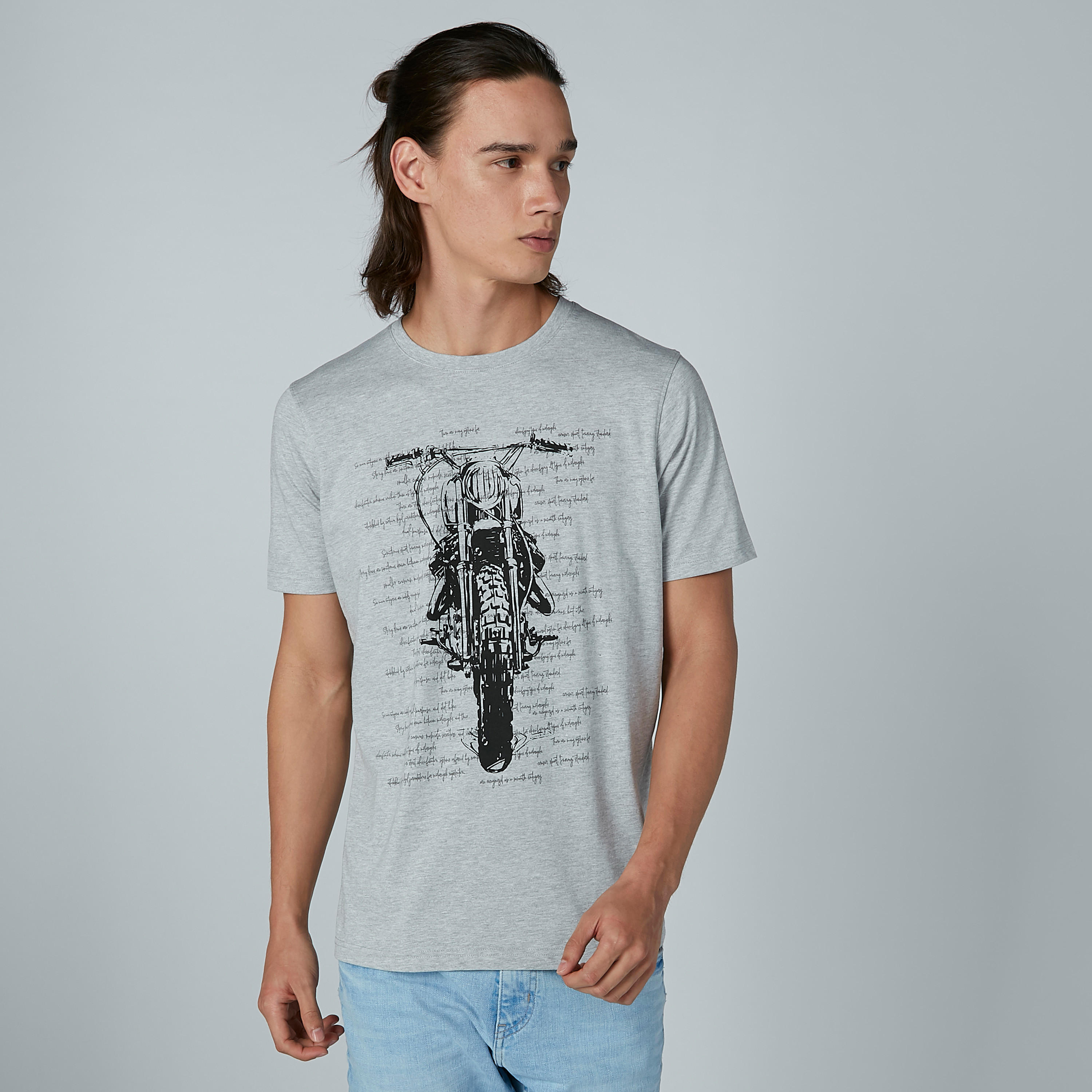 تيشيرت بياقة مستديرة وأكمام قصيرة وطبعات-men-clothing-tshirtsandpolos-tshirts-image-2
