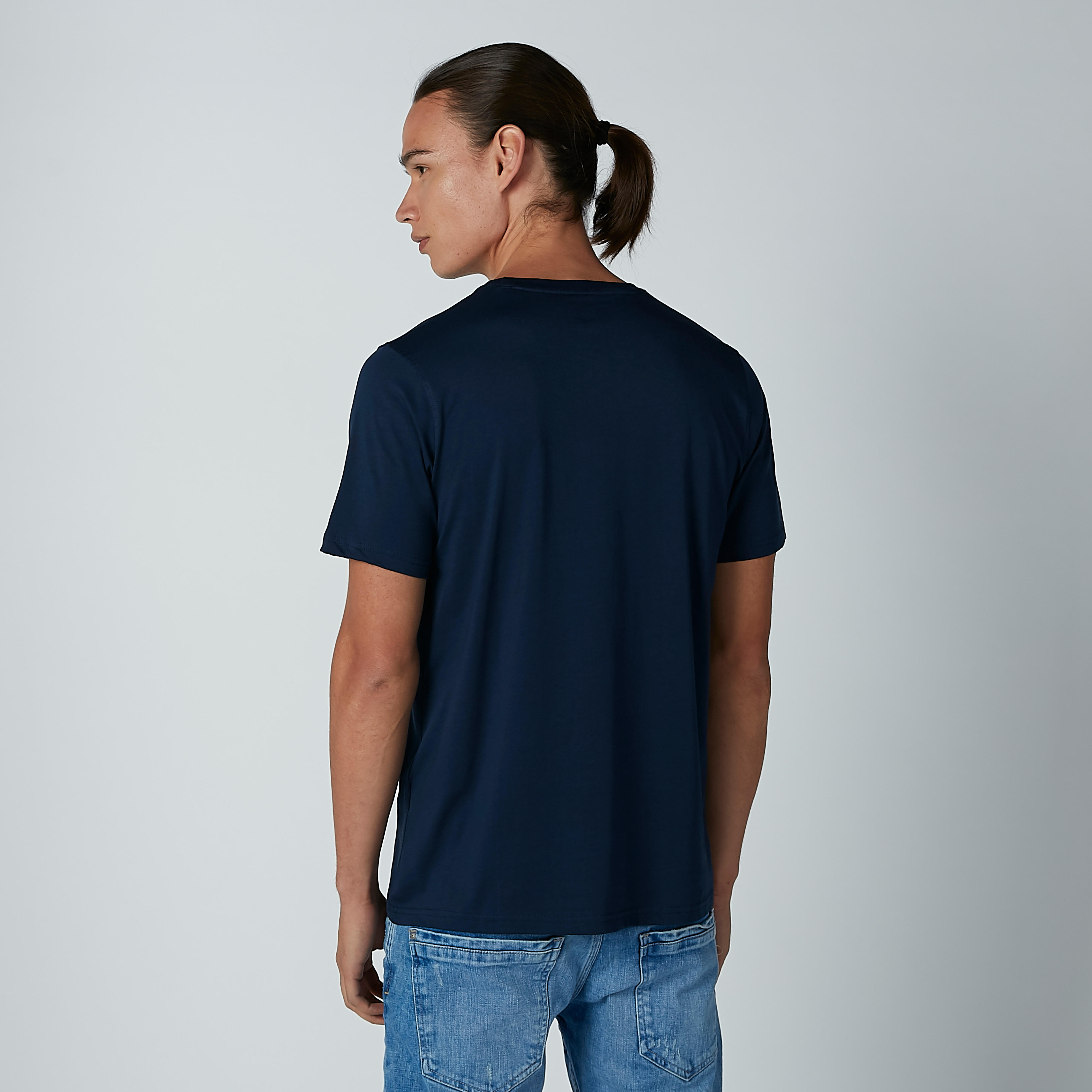 تيشيرت بطبعات وياقة مستديرة وأكمام قصيرة-men-clothing-tshirtsandpolos-tshirts-image-4