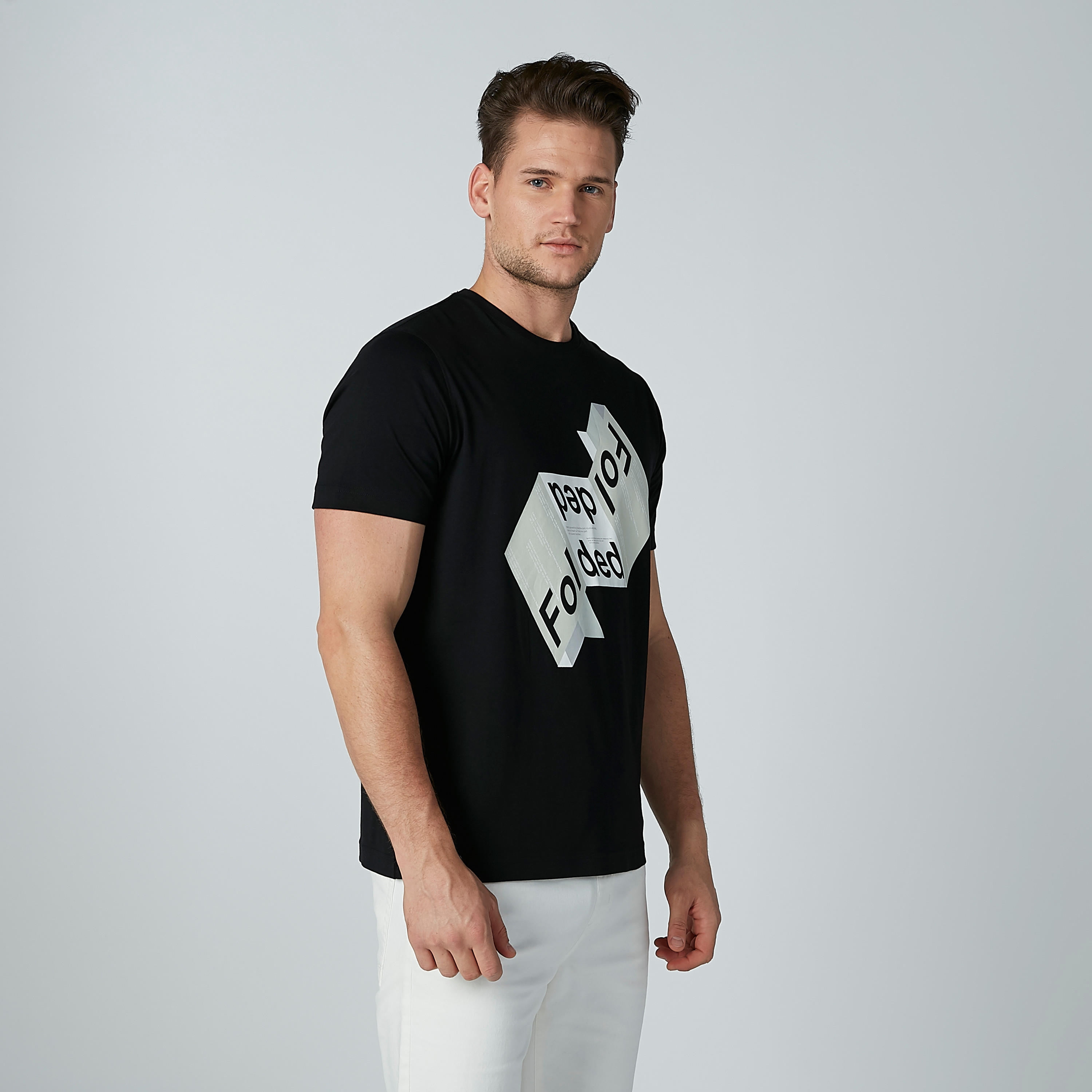 تيشيرت بطبعات وياقة مستديرة وأكمام قصيرة-men-clothing-tshirtsandpolos-tshirts-image-1
