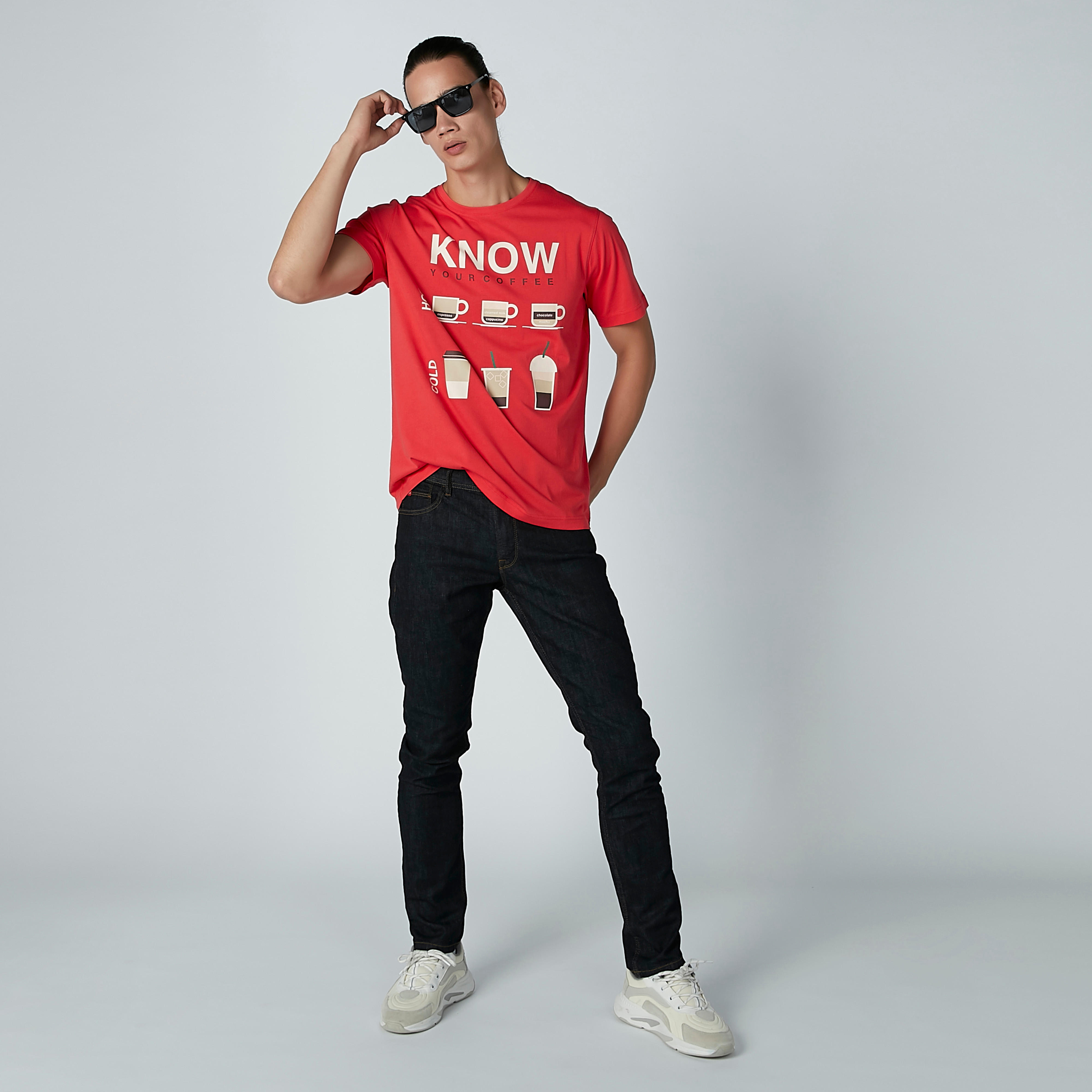 تيشيرت بطبعات وياقة مستديرة وأكمام قصيرة-men-clothing-tshirtsandpolos-tshirts-image-2