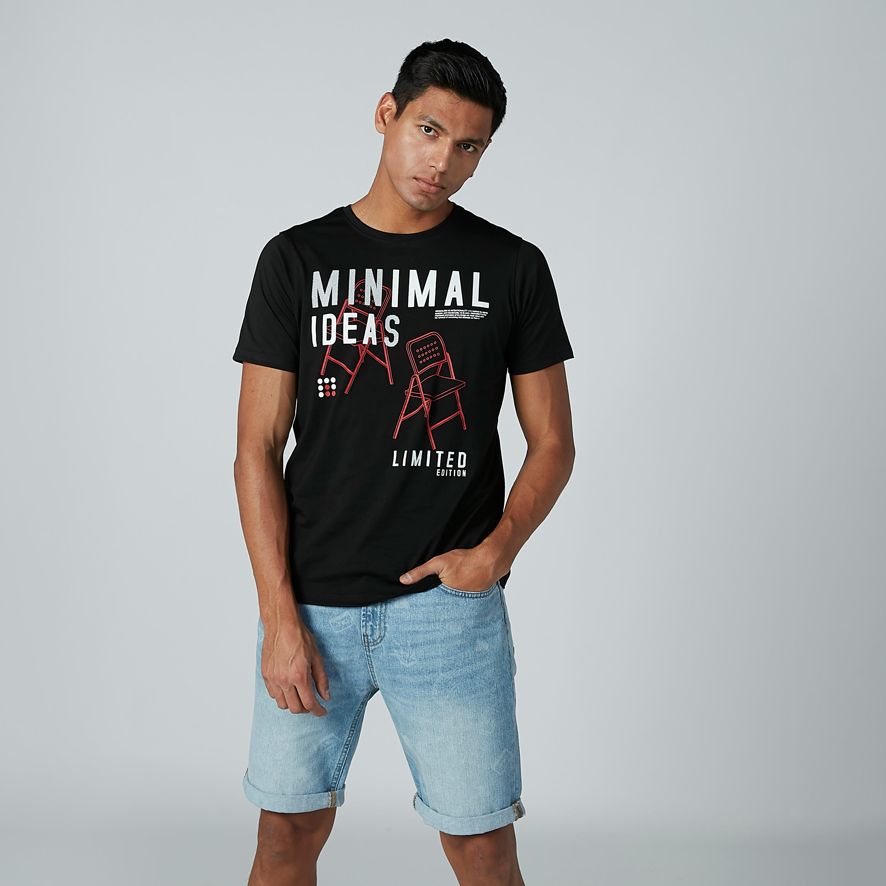 تيشيرت بياقة مستديرة وأكمام قصيرة وطبعات-men-clothing-tshirtsandpolos-tshirts-image-1