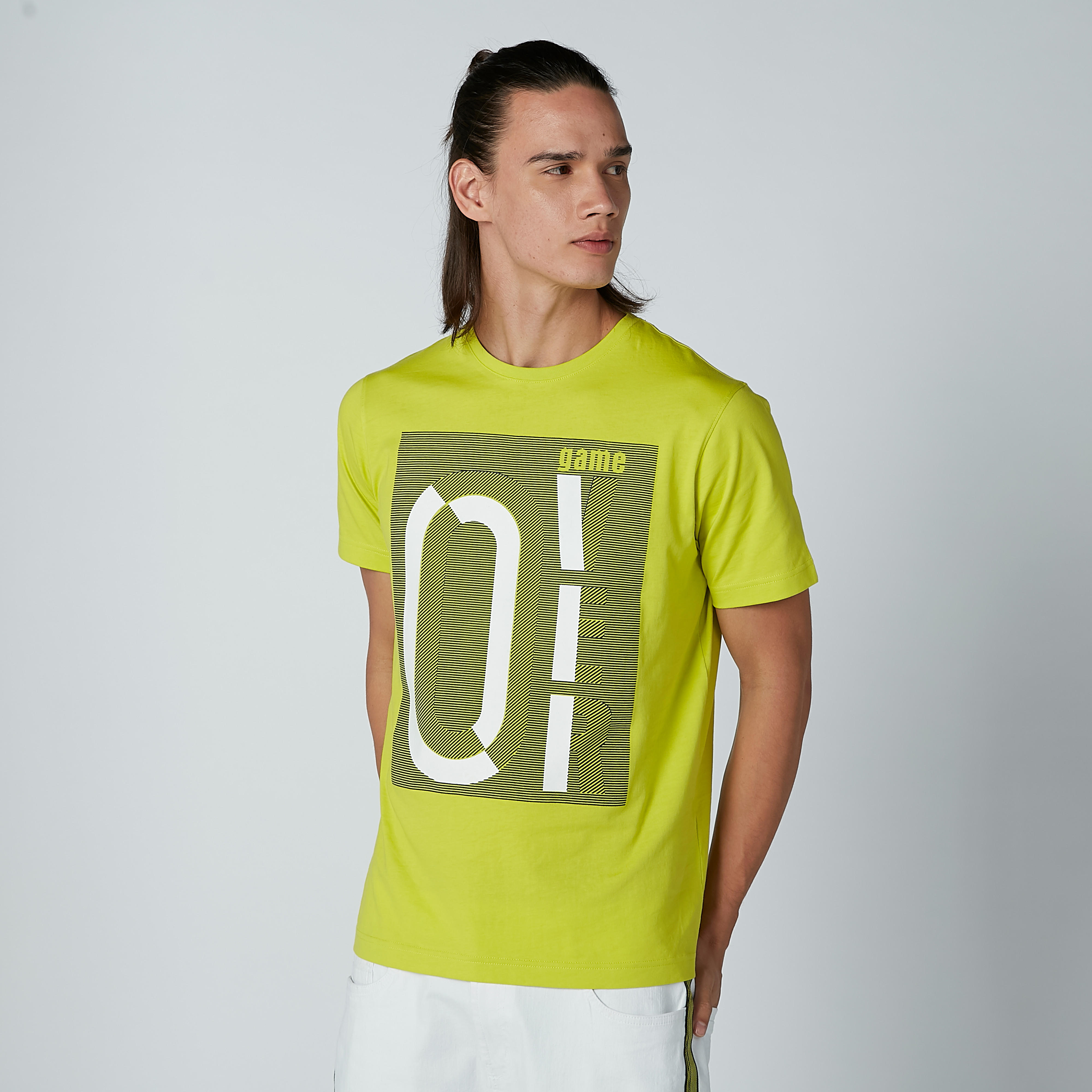 تيشيرت بياقة مستديرة وأكمام قصيرة وطبعات-men-clothing-tshirtsandpolos-tshirts-image-1