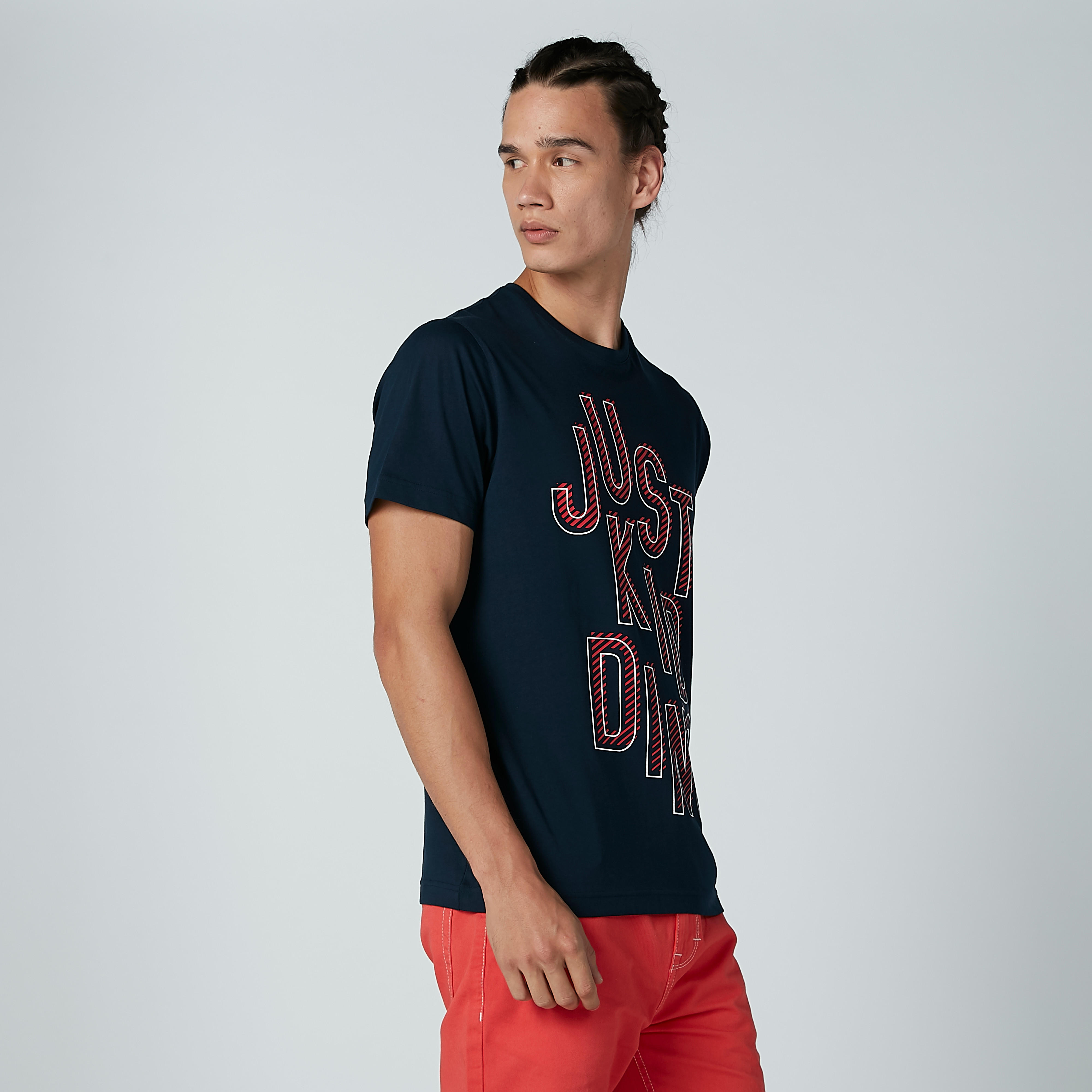 تيشيرت بطبعات وياقة مستديرة وأكمام قصيرة-men-clothing-tshirtsandpolos-tshirts-image-1