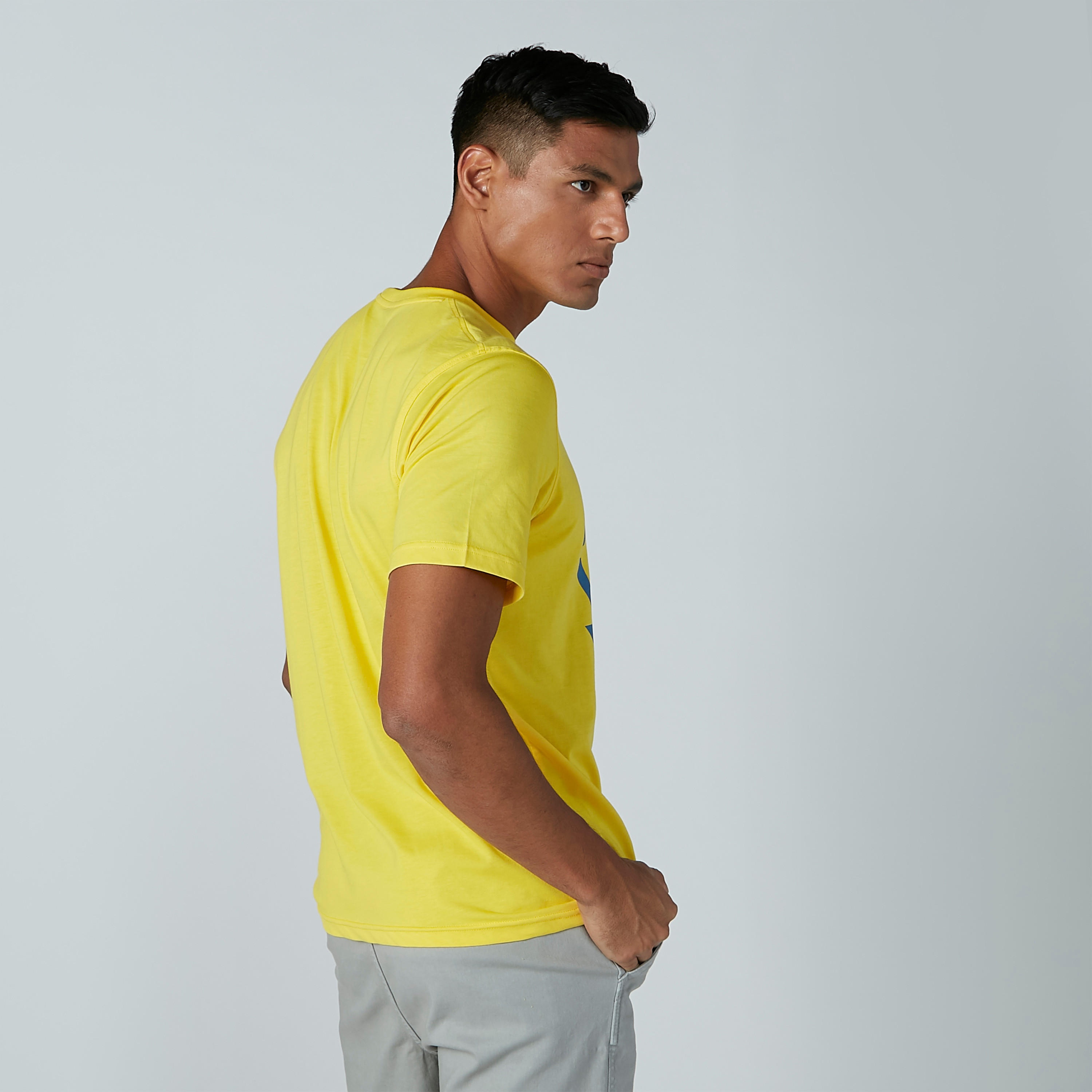 تيشيرت بياقة مستديرة وأكمام قصيرة وطبعات-men-clothing-tshirtsandpolos-tshirts-image-4