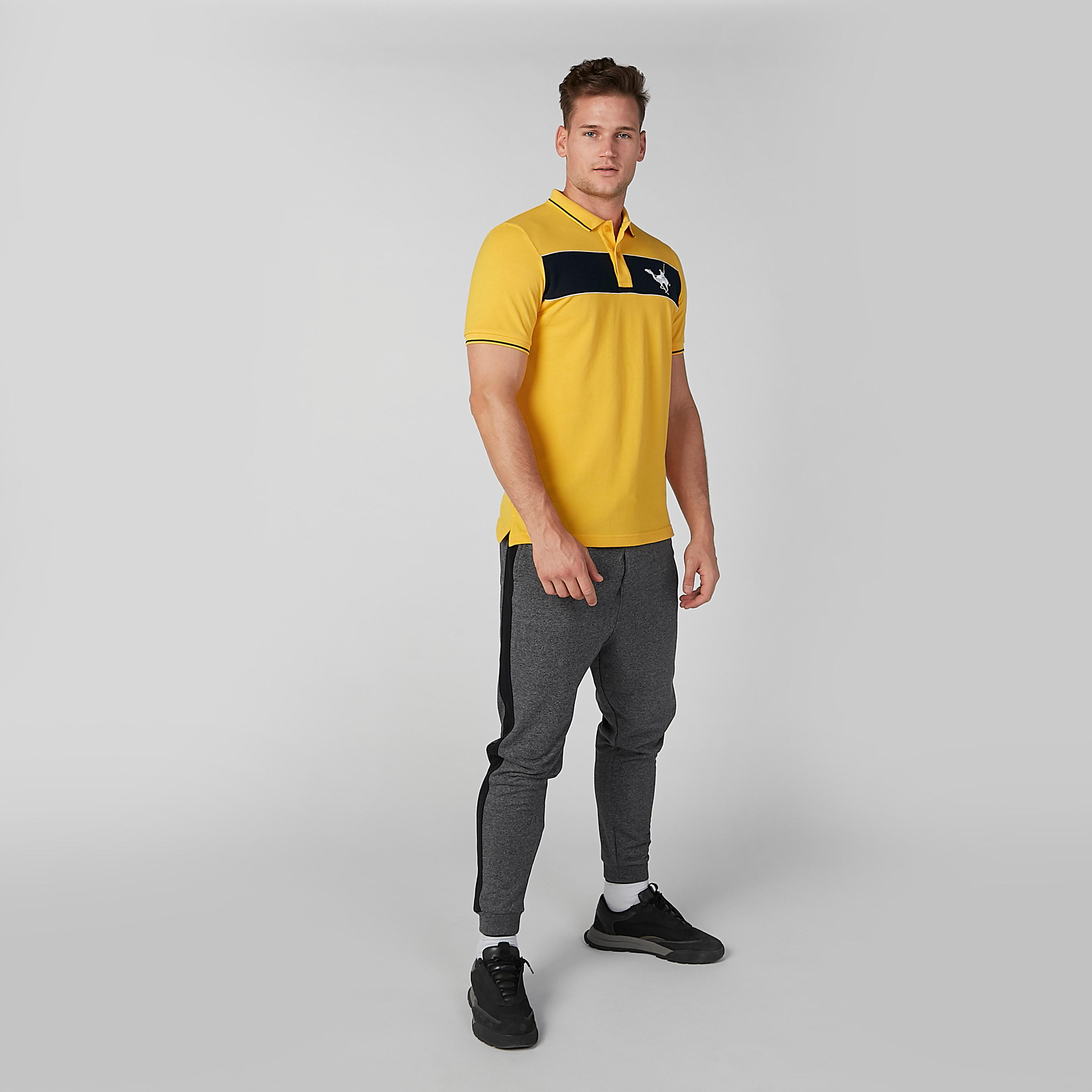 تيشيرت مستدام سليم بأكمام قصيرة وطبعات-men-clothing-tshirtsandpolos-polos-image-3