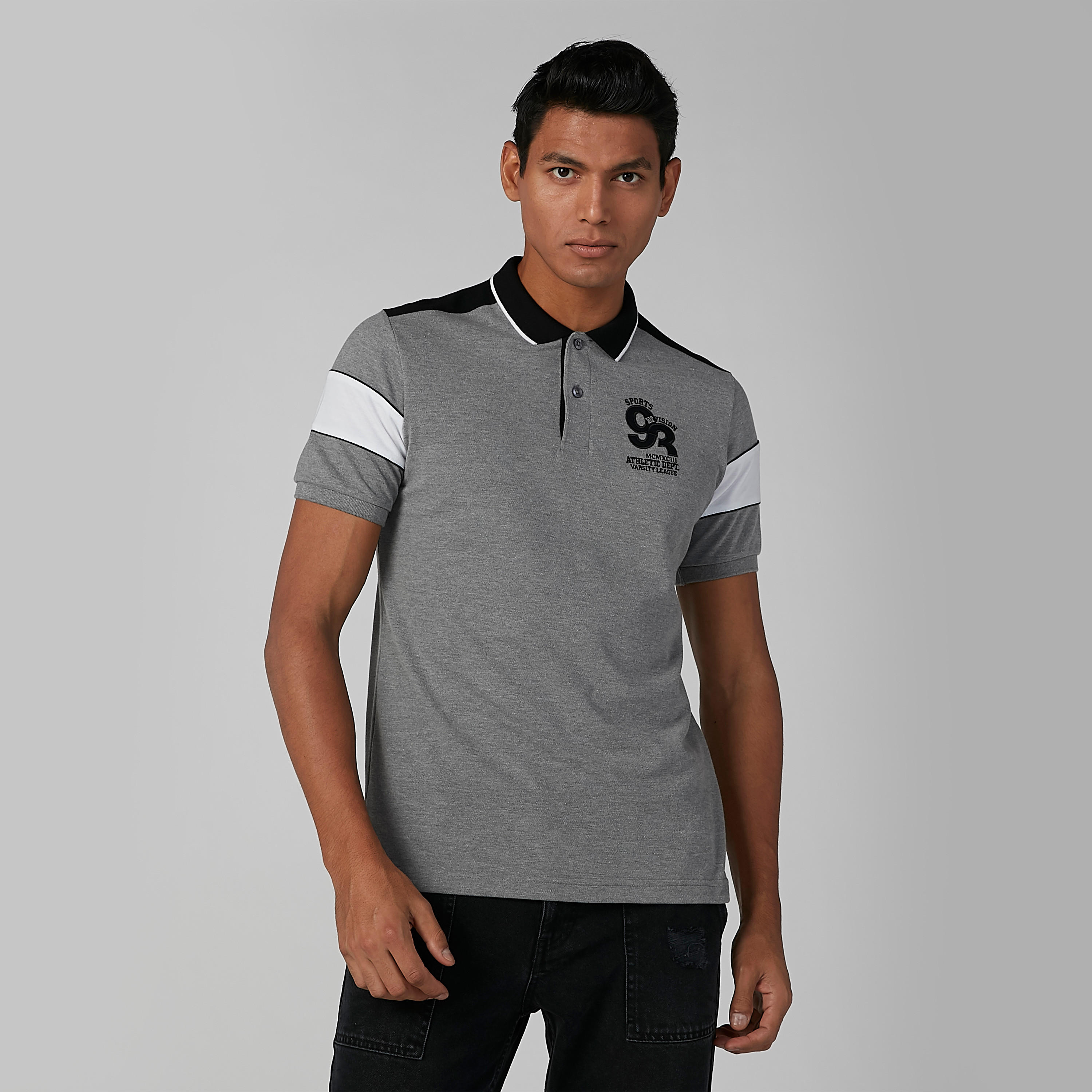 تيشيرت مستدام بولو بقصّة سليم بأكمام قصيرة وطبعات -men-clothing-tshirtsandpolos-polos-image-2