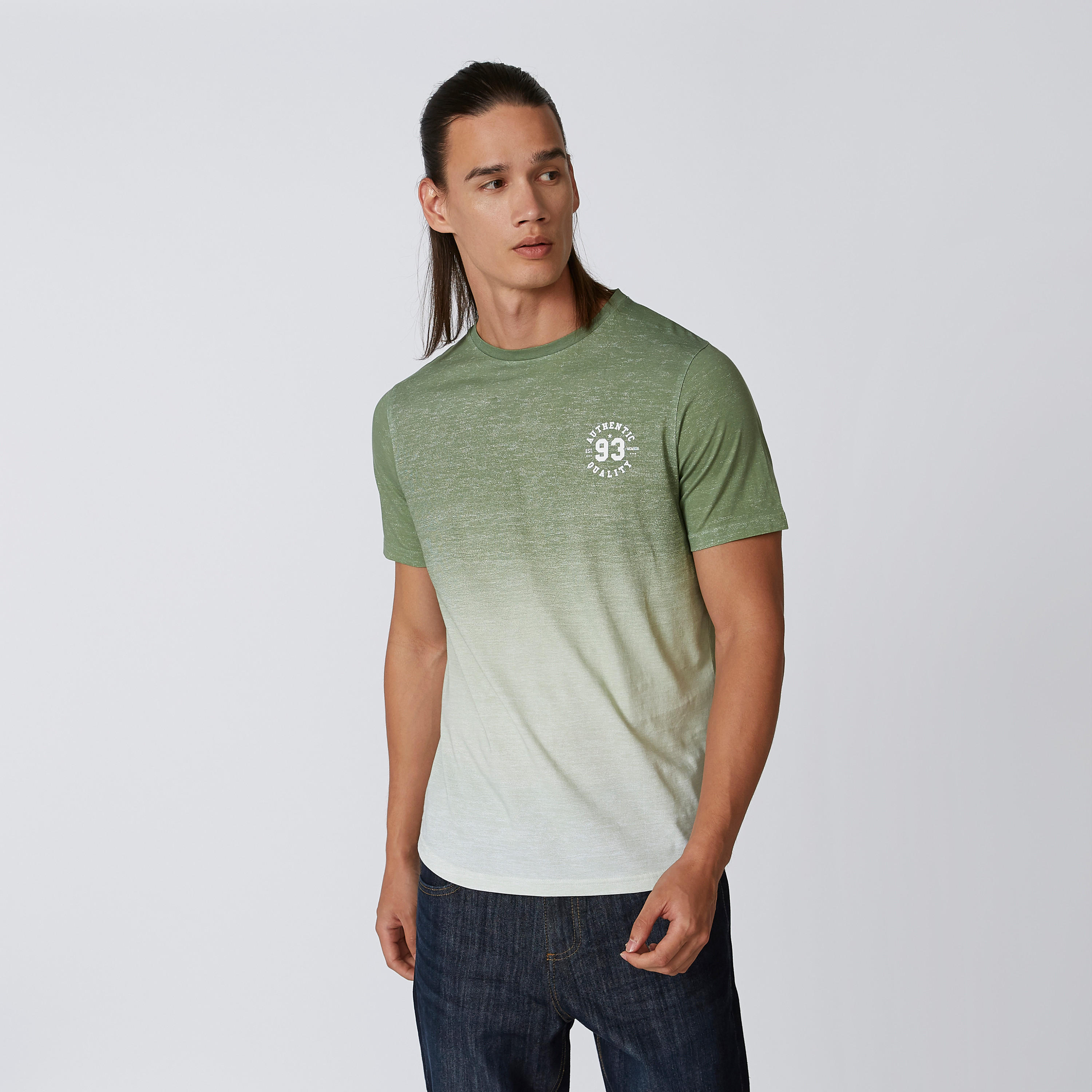 تيشيرت مستدام بياقة ضيّقة وأكمام قصيرة وطبعات-men-clothing-tshirtsandpolos-tshirts-image-3