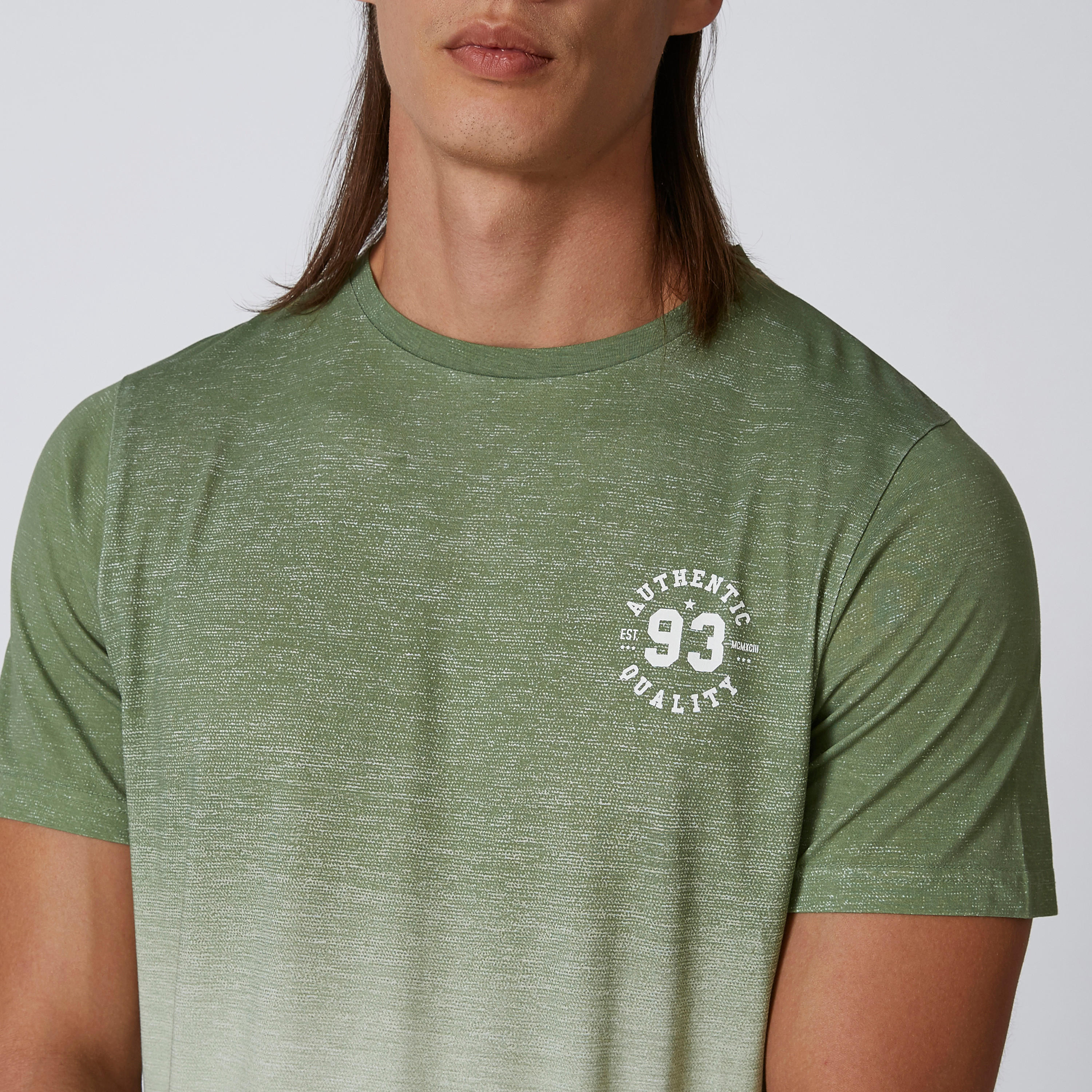 تيشيرت مستدام بياقة ضيّقة وأكمام قصيرة وطبعات-men-clothing-tshirtsandpolos-tshirts-image-5