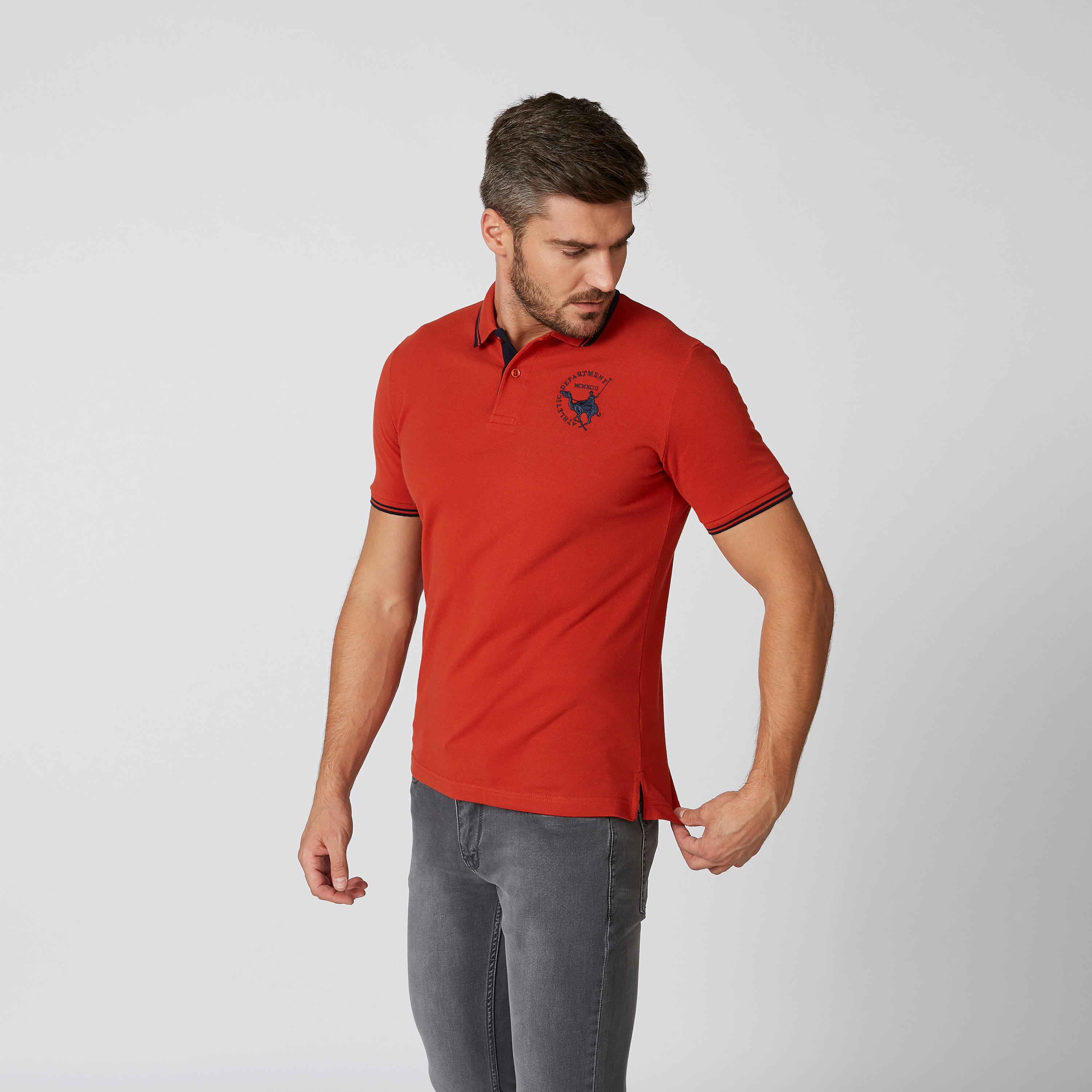 تيشيرت بارز الملمس بياقة بولو وأكمام قصيرة-men-clothing-tshirtsandpolos-polos-image-4