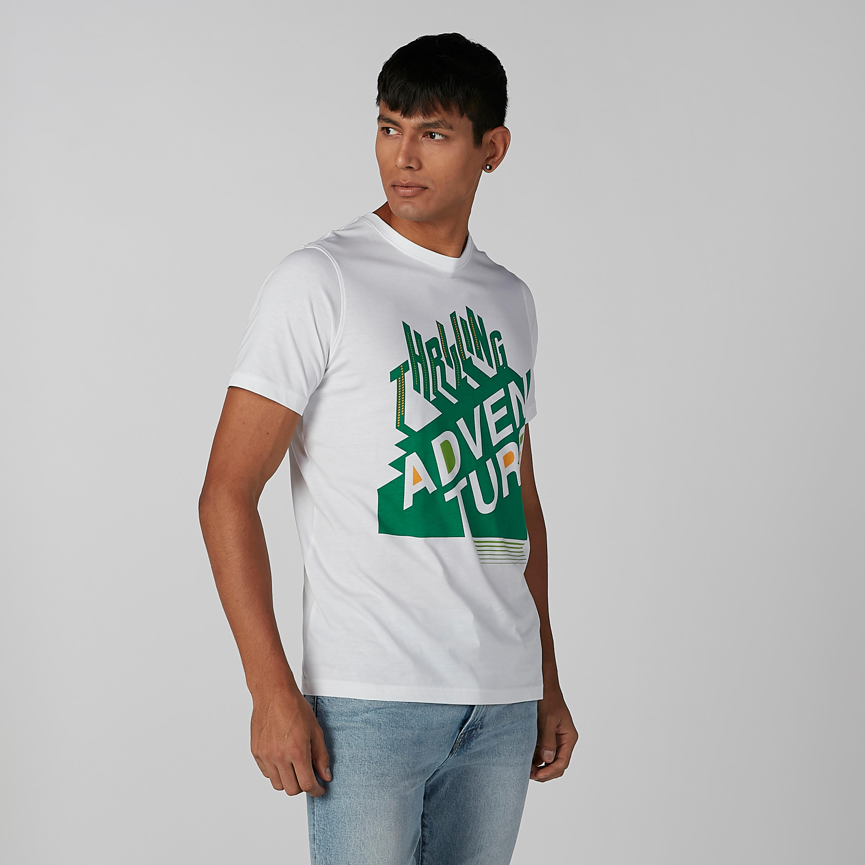تيشيرت بياقة مستديرة وأكمام قصيرة وطبعات-men-clothing-tshirtsandpolos-tshirts-image-4