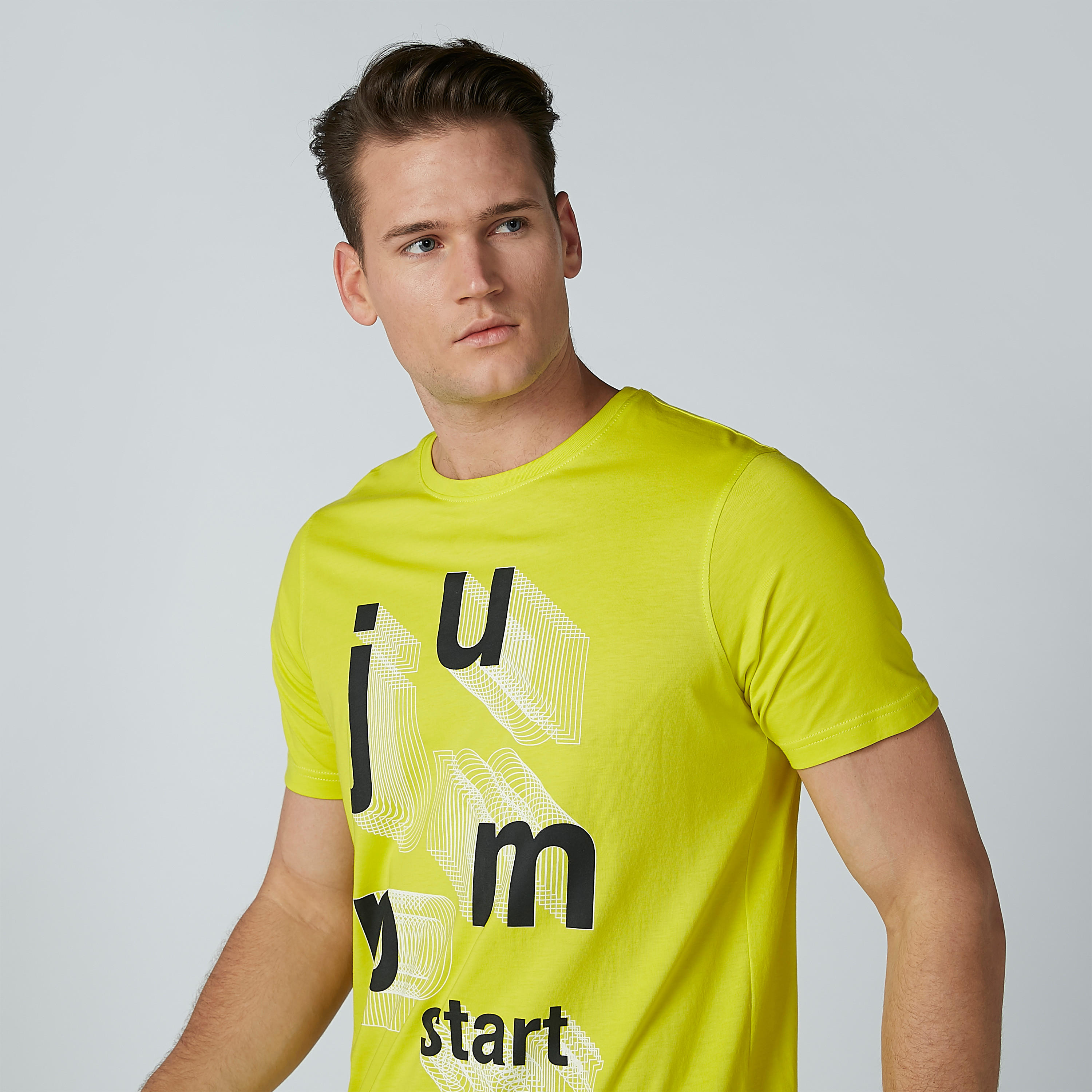 تيشيرت بياقة مستديرة وأكمام قصيرة وطبعات-men-clothing-tshirtsandpolos-tshirts-image-4
