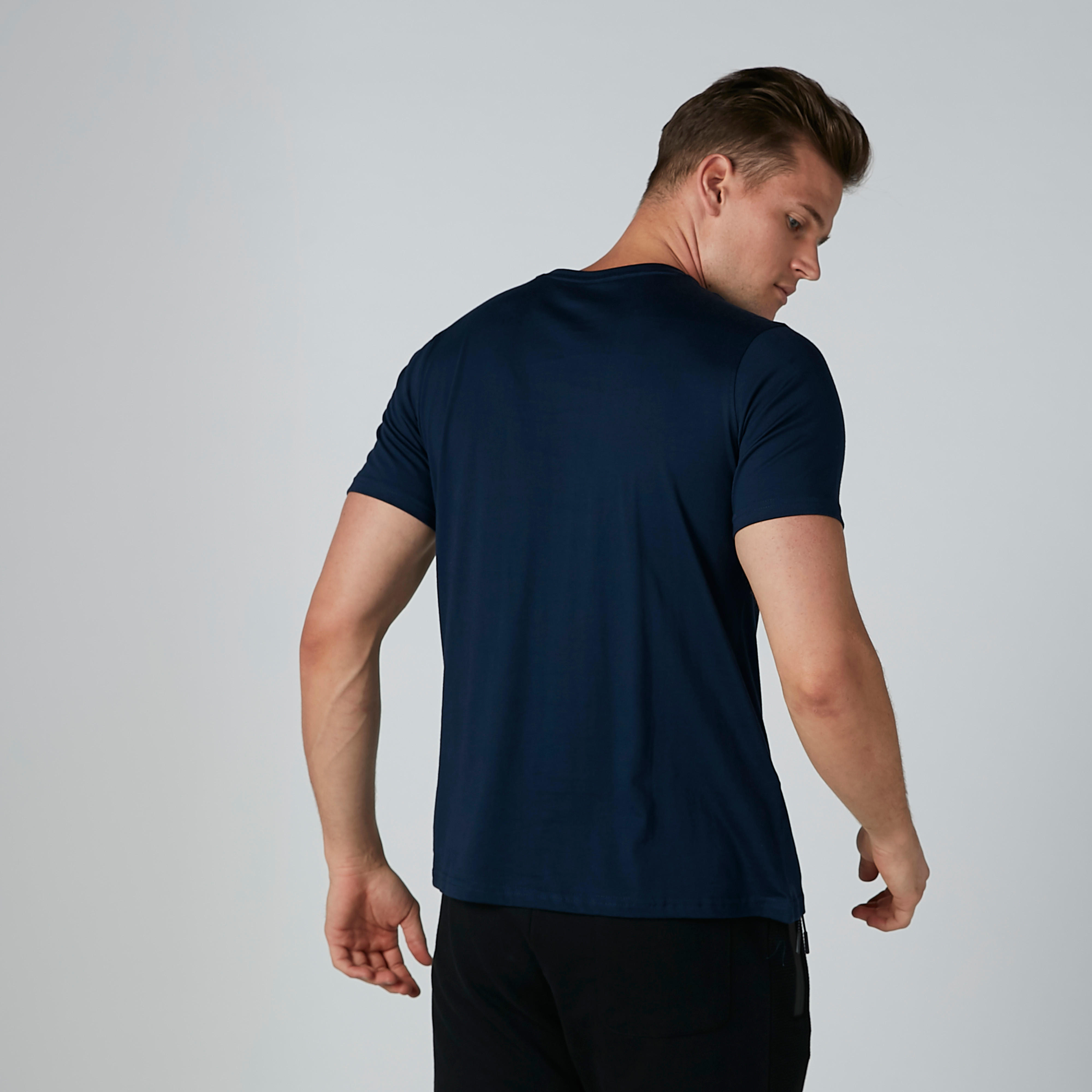تيشيرت بطبعات وياقة مستديرة وأكمام قصيرة-men-clothing-tshirtsandpolos-tshirts-image-3