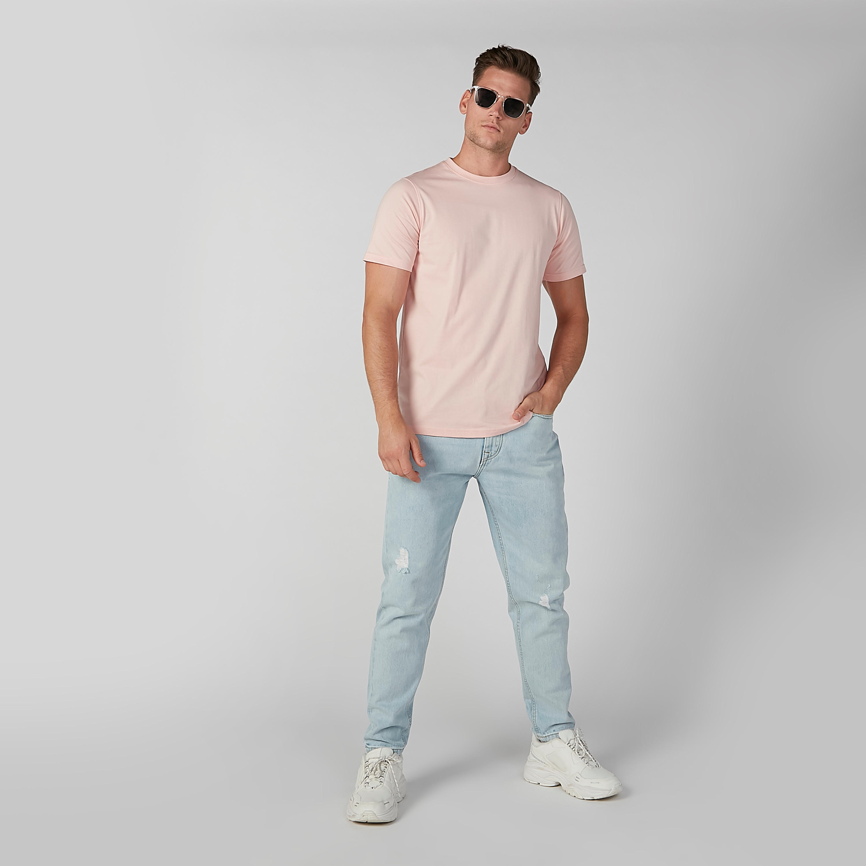 تيشيرت سادة بياقة مستديرة وأكمام قصيرة-men-clothing-tshirtsandpolos-tshirts-image-3