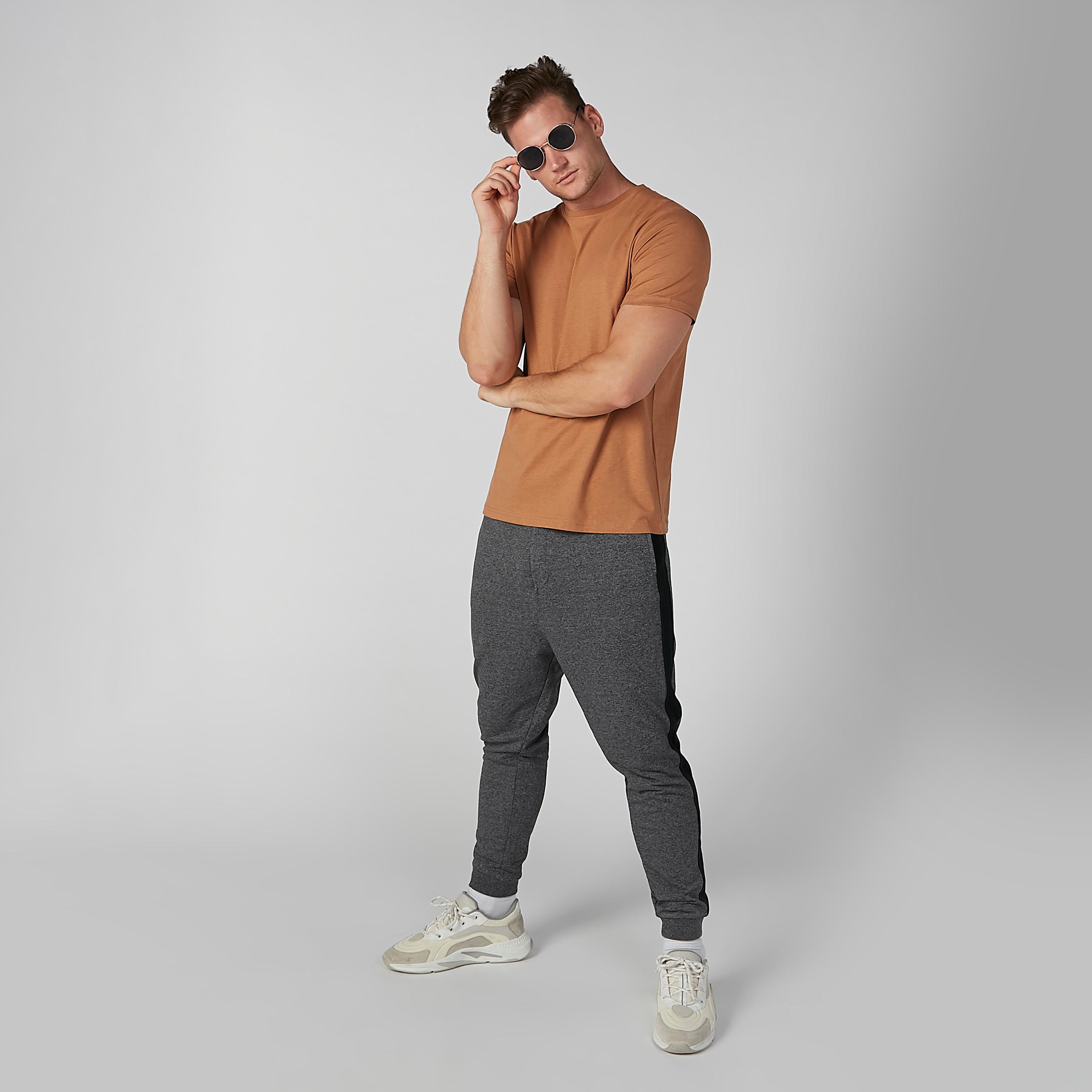 Solid Round Neck T-shirt with Short Sleeves-men-clothing-tshirtsandpolos-tshirts-image-2