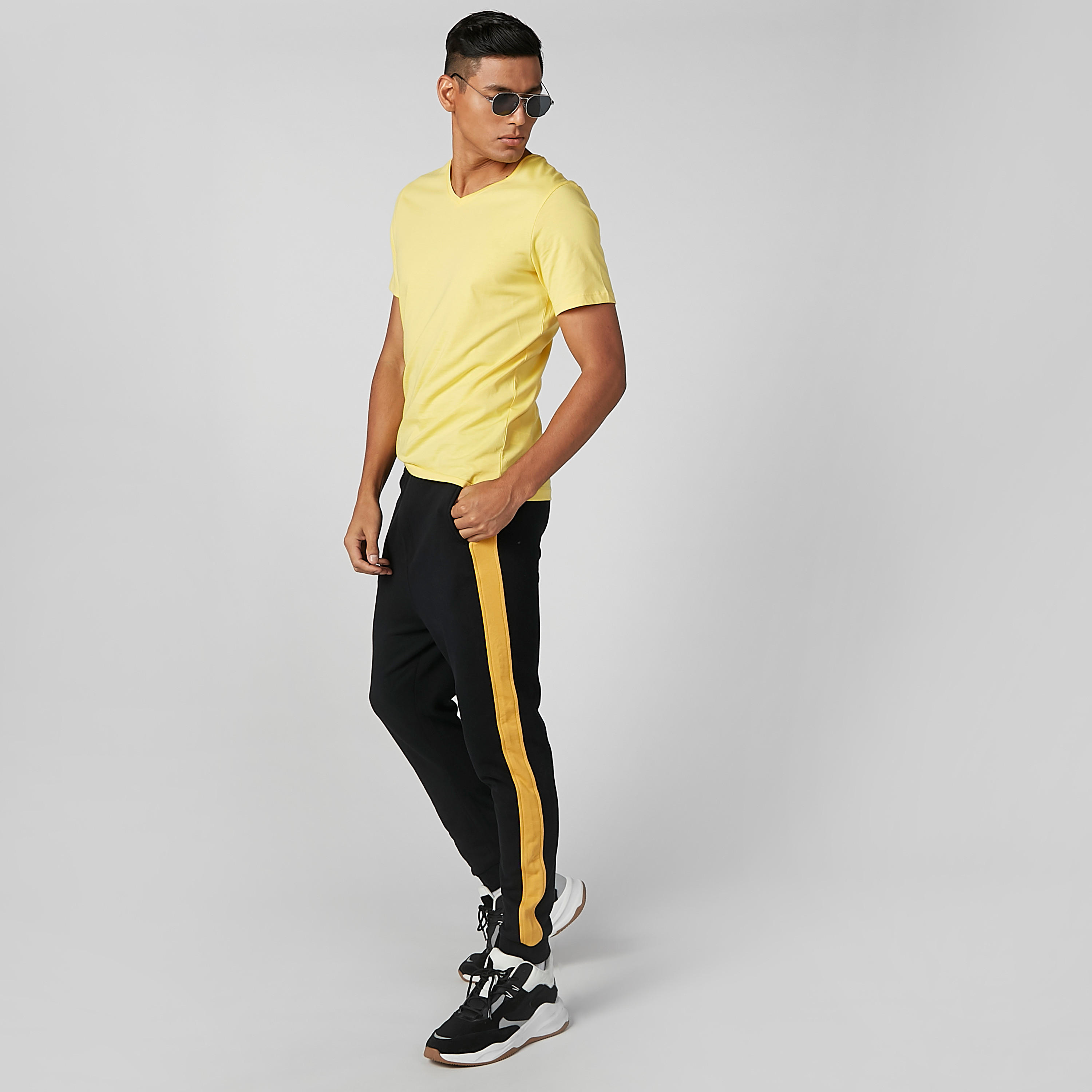 Solid V-neck T-shirt with Short Sleeves-men-clothing-tshirtsandpolos-tshirts-image-5