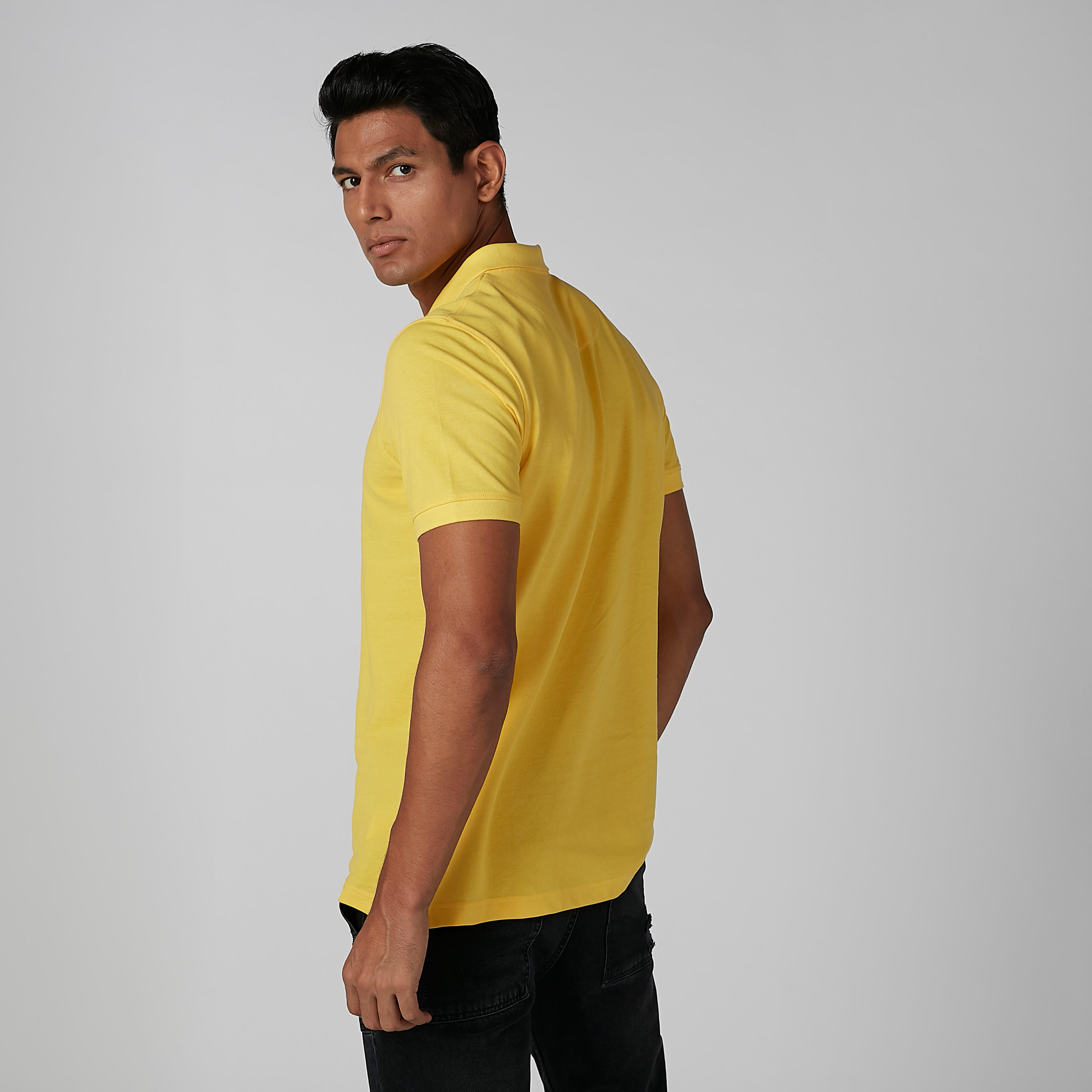 تيشيرت سادة بياقة بولو وأكمام قصيرة-men-clothing-tshirtsandpolos-polos-image-2
