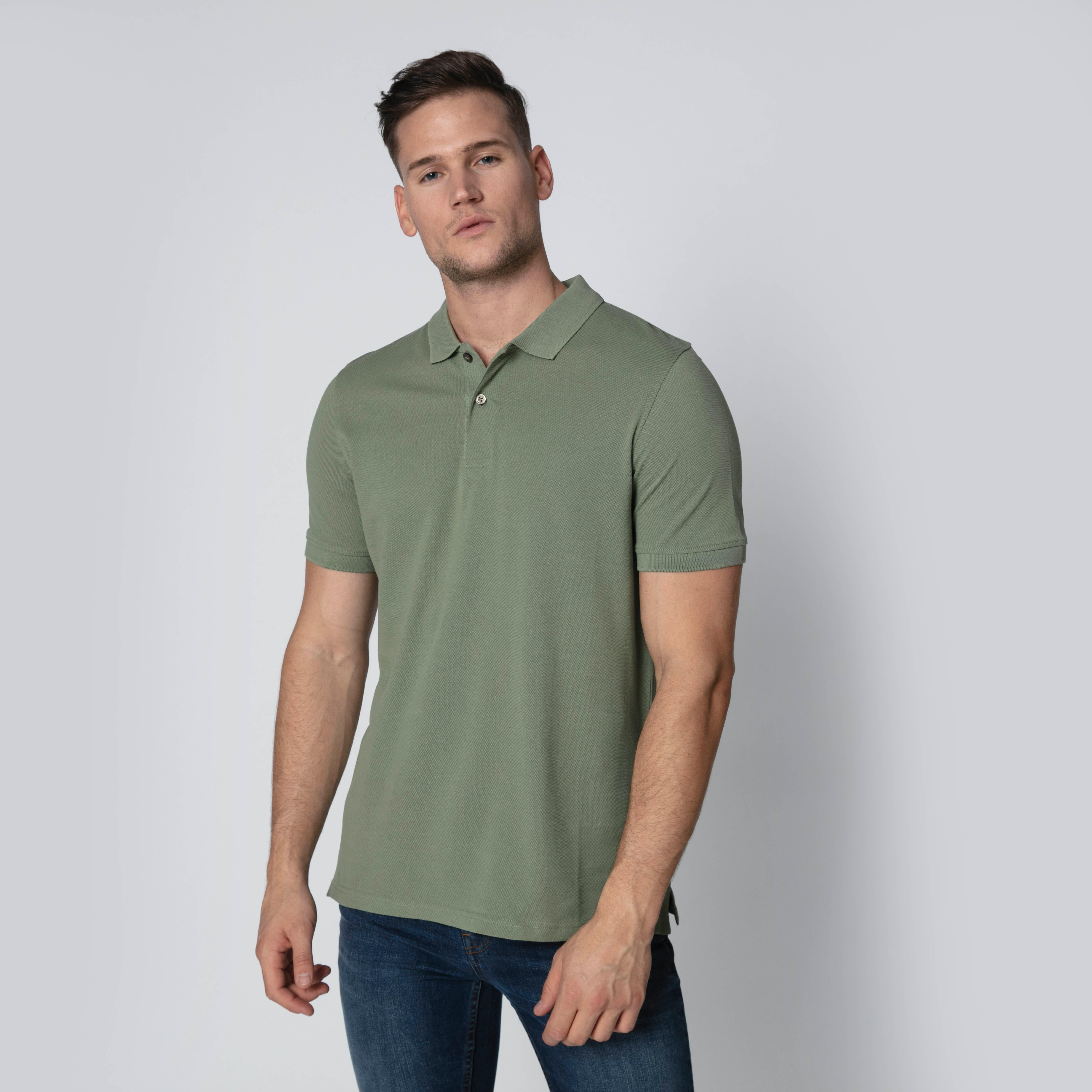 تيشيرت سادة بياقة بولو وأكمام قصيرة-men-clothing-tshirtsandpolos-polos-image-1